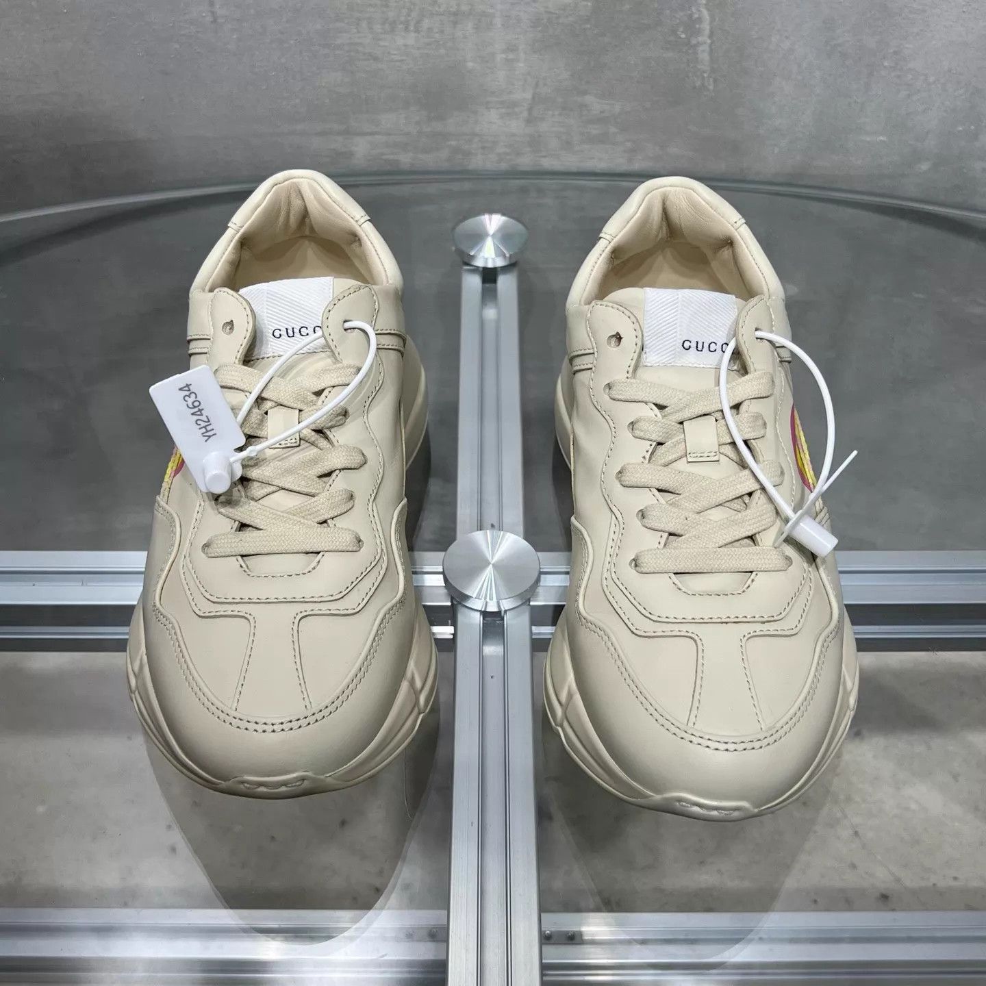 Gucci Gucci Women's Leather Dad Sneaker Cream 36 Size US 5.5 / IT 35.5 - 1 Thumbnail