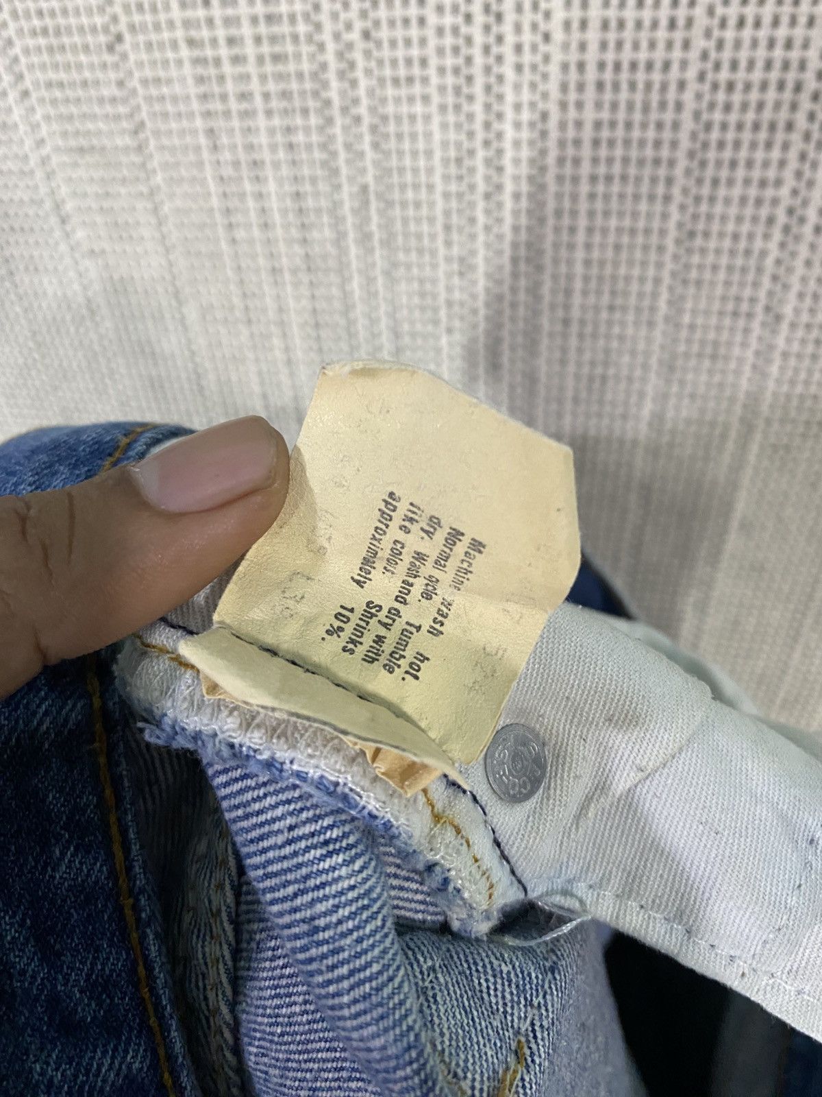Levi's Vintage 70s 1501-0117 single R denim W35 distressed Size US 35 - 12 Thumbnail