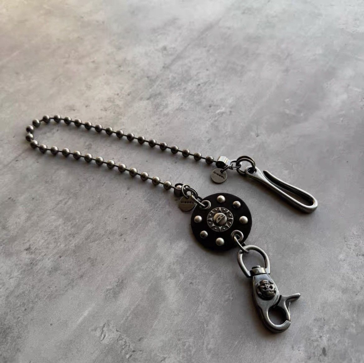 Archive Wallet Chain | Grailed