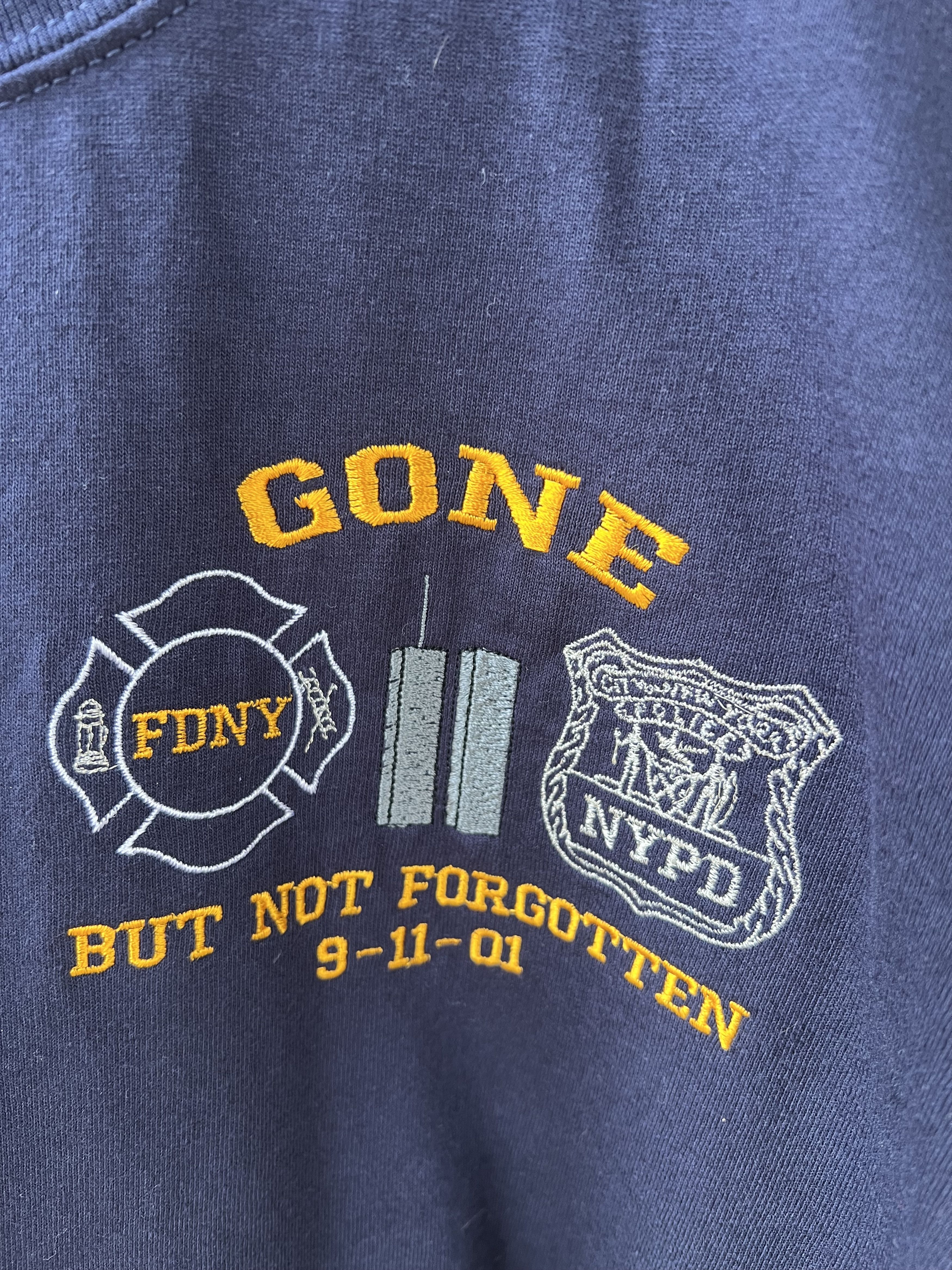 Vintage Gone but not Forgotten 9/11 Tee New York Size US XL / EU 56 / 4 - 2 Thumbnail