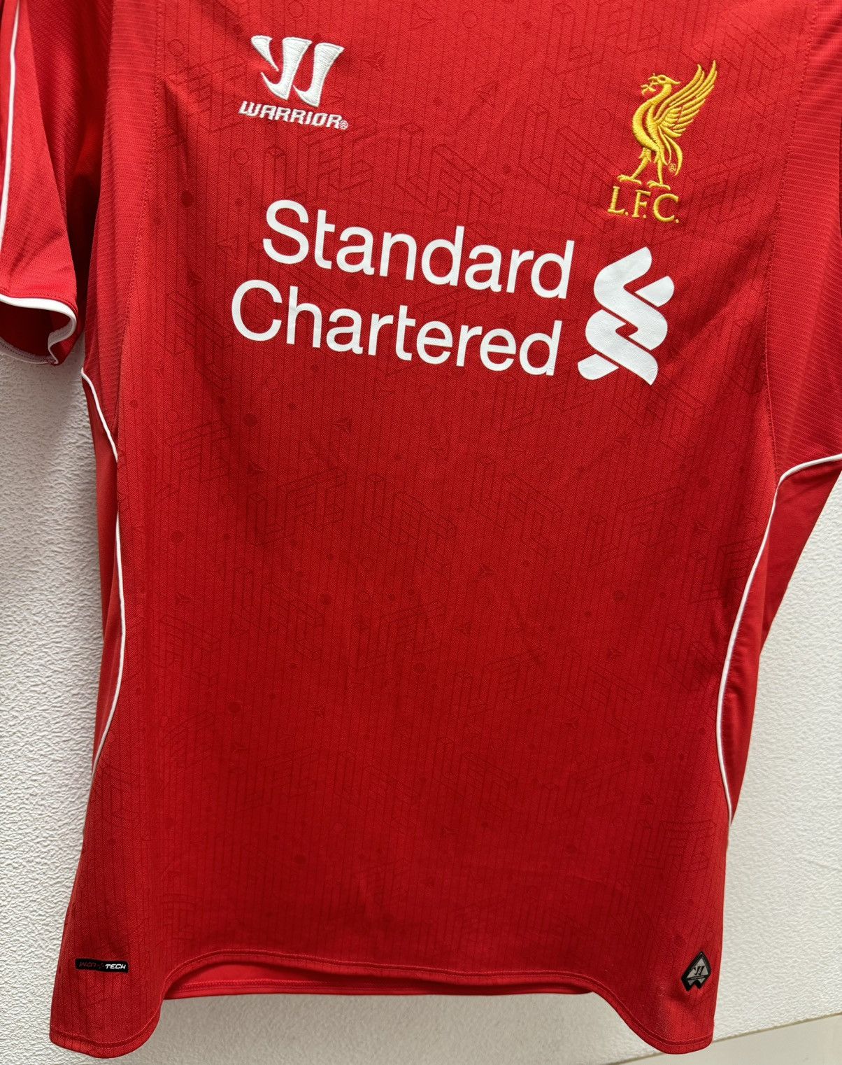 Warrior Warrior Liverpool soccer jersey Xl sz standard Chartered Size US XL / EU 56 / 4 - 5 Thumbnail