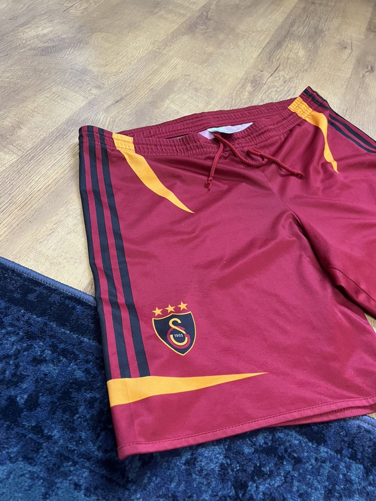 Vintage Adidas galatasaray vintage shorts . Size US 32 / EU 48 - 3 Thumbnail