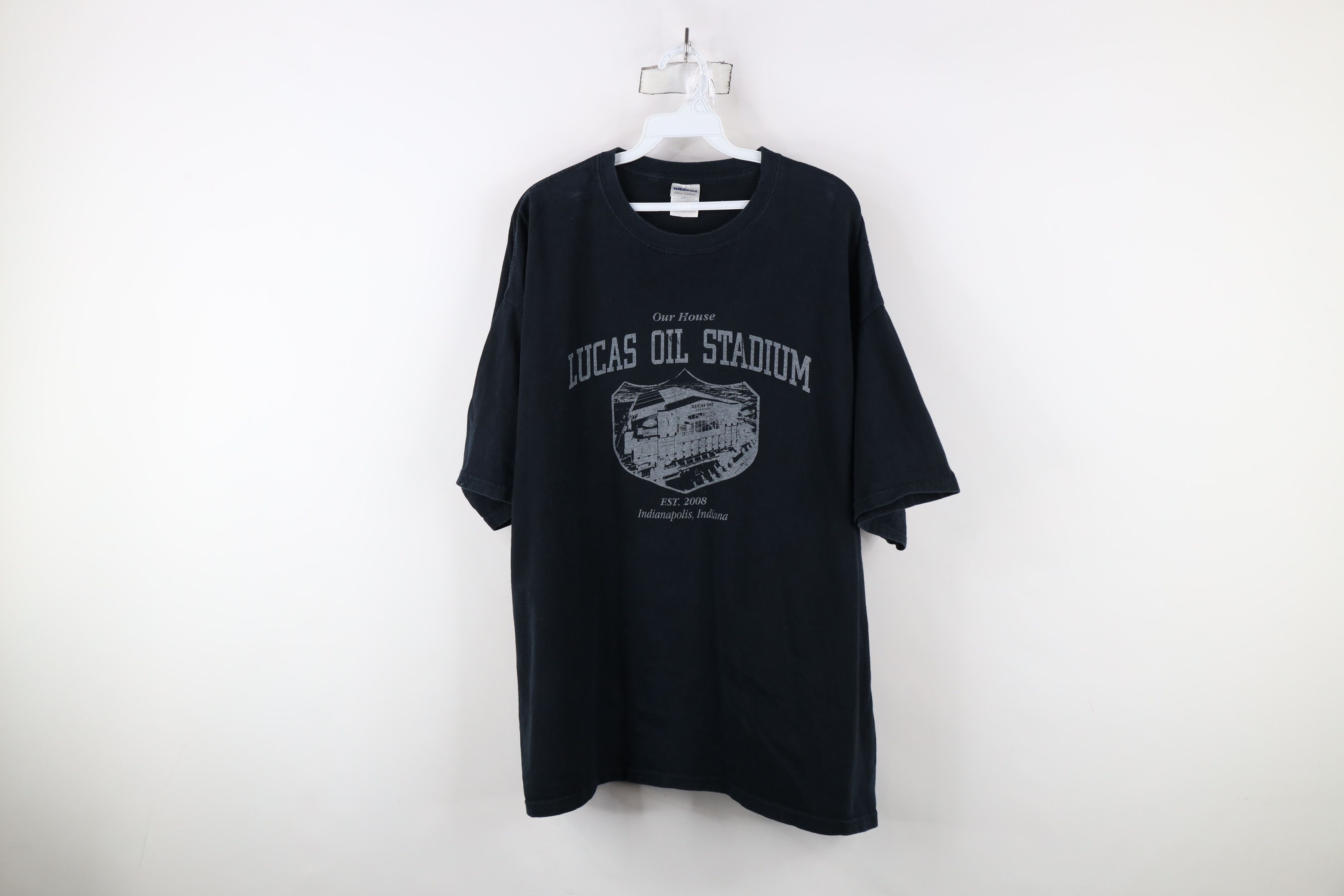 Vintage Vintage Y2K Indianapolis Lucas Oil Stadium Football T-Shirt Size US XXL / EU 58 / 5 - 1 Thumbnail
