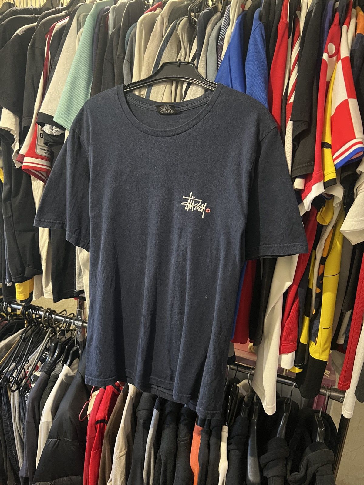 Stussy VINTAGE STUSSY BIG BACK LOGO PRINT AOP T SHIRT DESTROYED Size US S / EU 44-46 / 1 - 3 Thumbnail