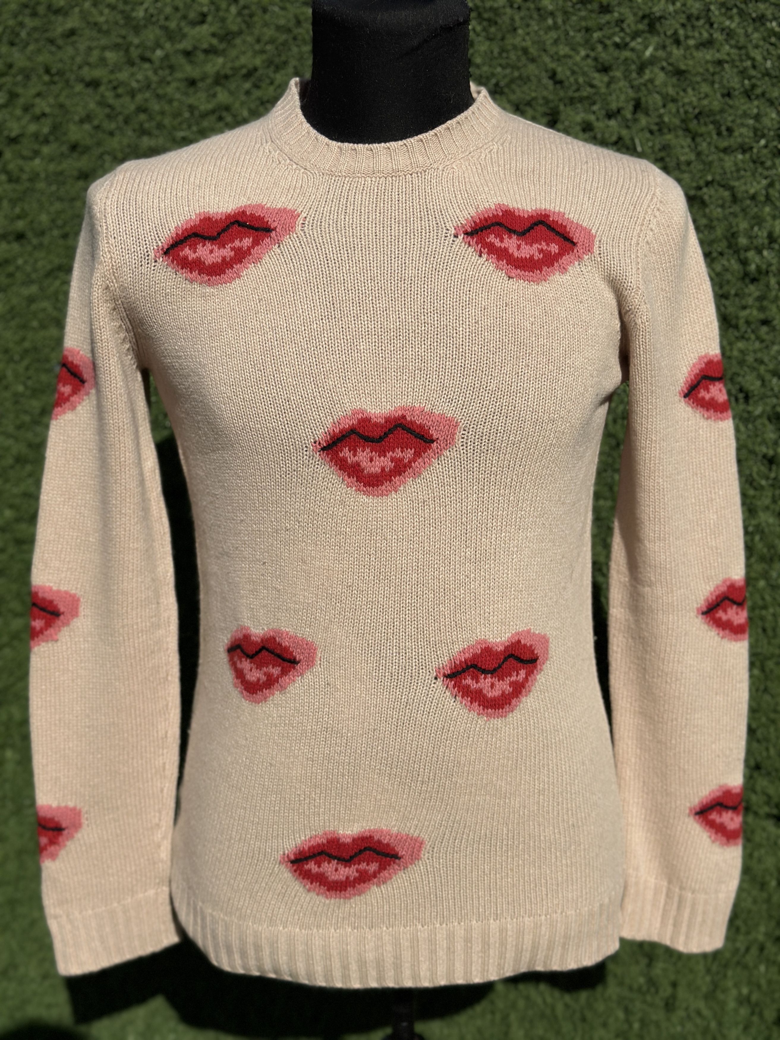 Prada Prada Lips Pattern Wool Cashmere Knit Sweater Size 42 IT Size M / US 6-8 / IT 42-44 - 3 Thumbnail