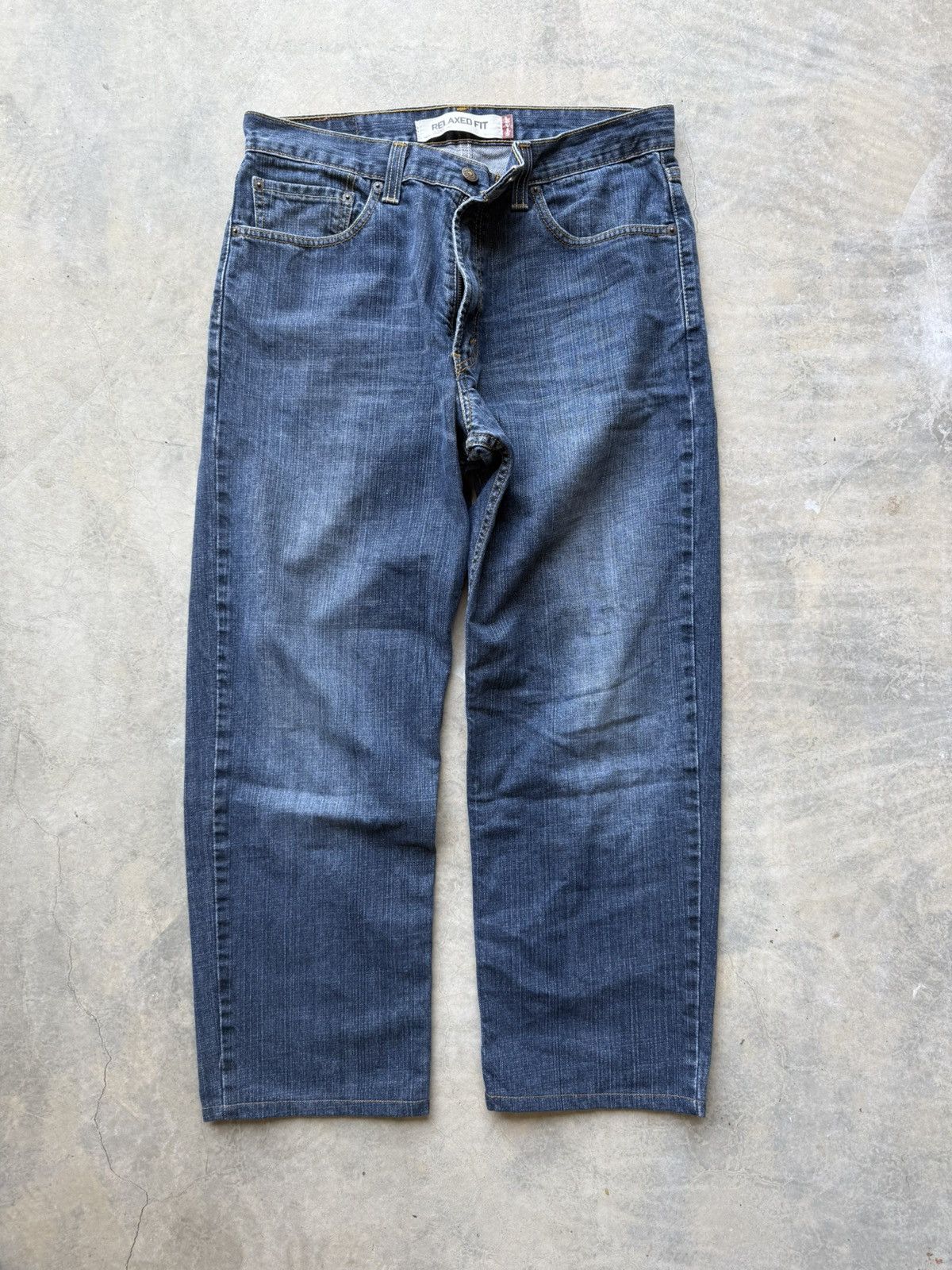 Levi's × Vintage Levi’s Vintage 550 Jeans 33x30 Size US 33 - 1 Thumbnail