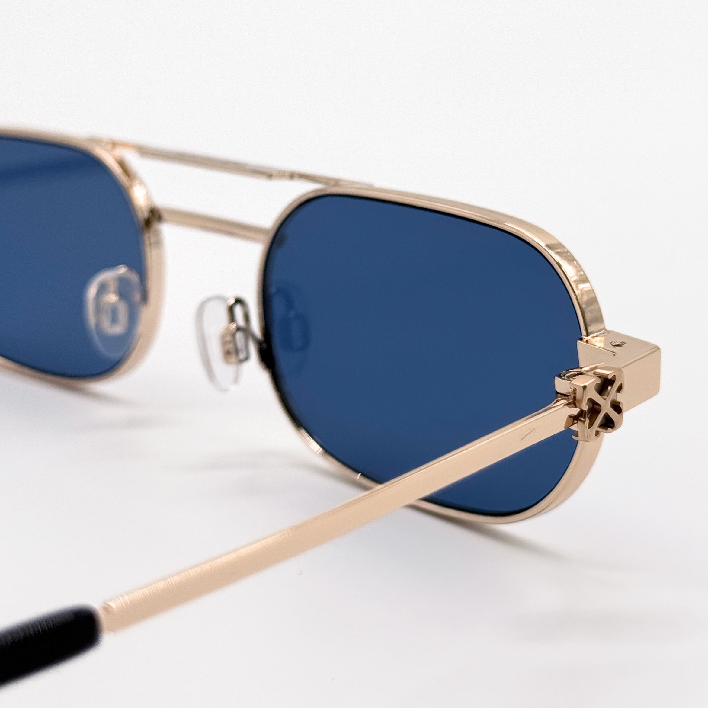 Off-White NEW OFF-WHITE OERI123 VAIDEN 7645 SUNGLASSES WOMEN OVAL GOLD Size ONE SIZE - 7 Thumbnail
