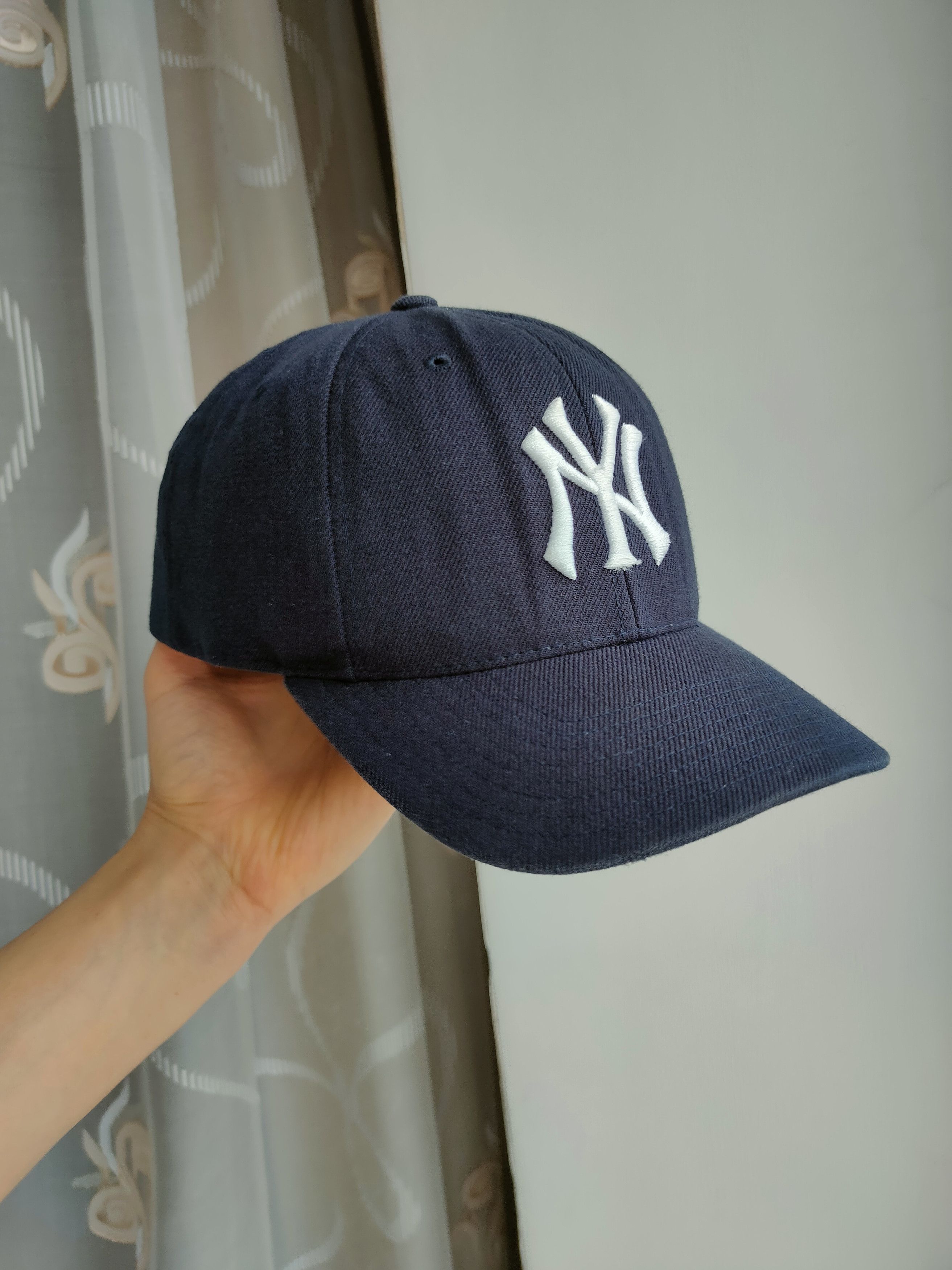 MLB Vintage 90s NY Yankees MLB Cap Hat Y2K Rare Cap Yankees Size ONE SIZE - 1 Thumbnail
