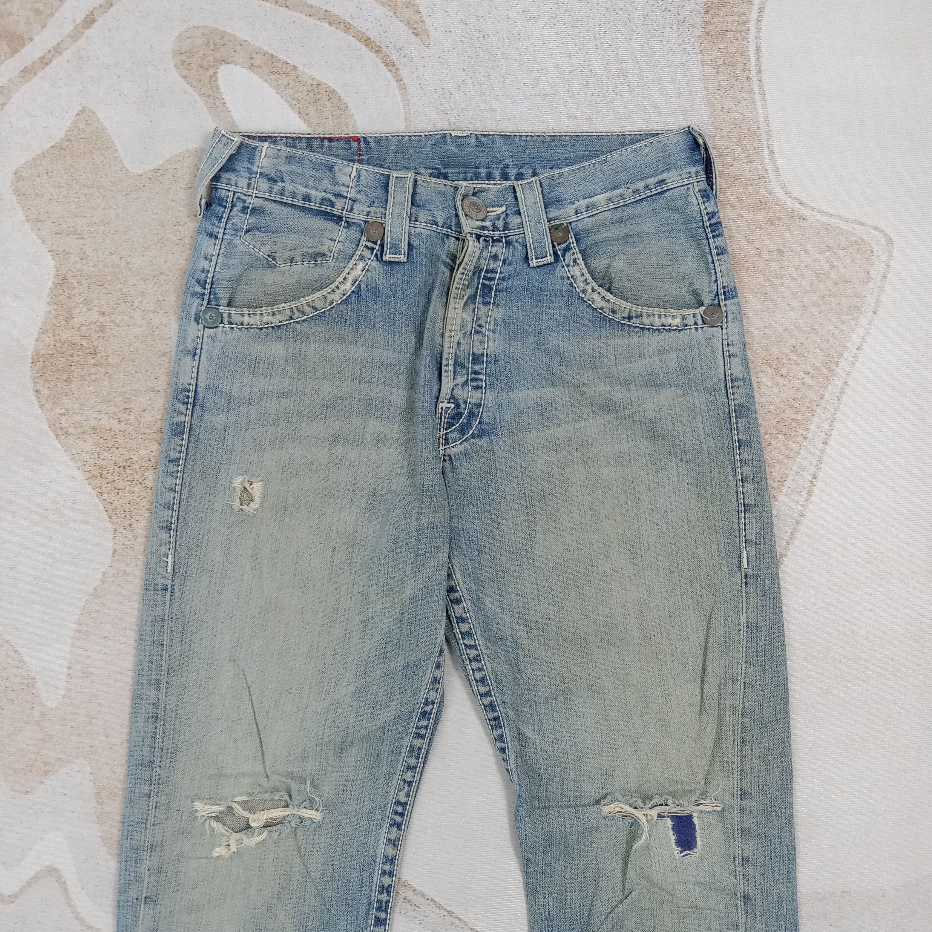 True Religion True Religion American Distressed Denim Jeans C272N13 Size US 33 - 6 Thumbnail