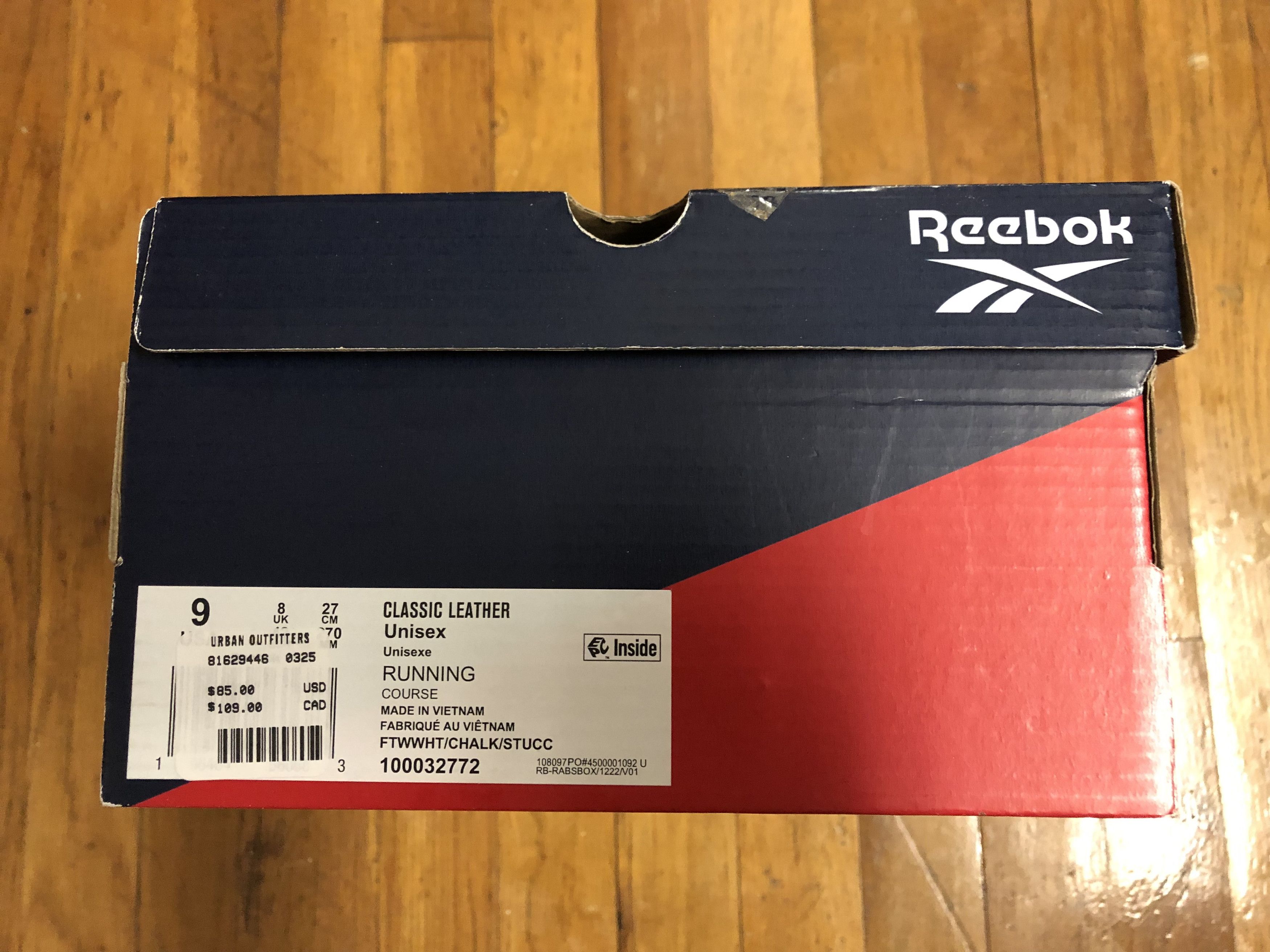 Reebok *USED* Men Reebok Classic Leather sz 9 White Chalk 100032772 Size US 9 / EU 42 - 7 Thumbnail