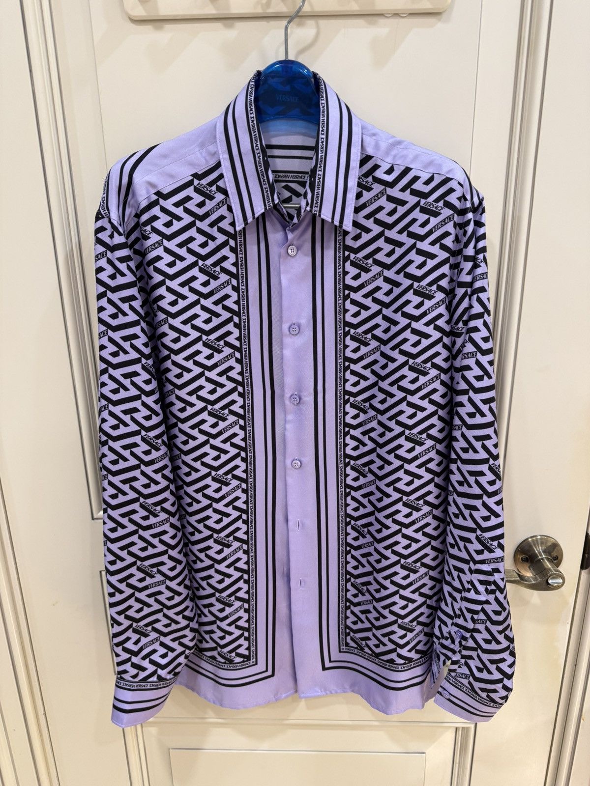 Versace Silk Signature Long Sleeve Shirt size44 Size US S / EU 44-46 / 1 - 15 Thumbnail