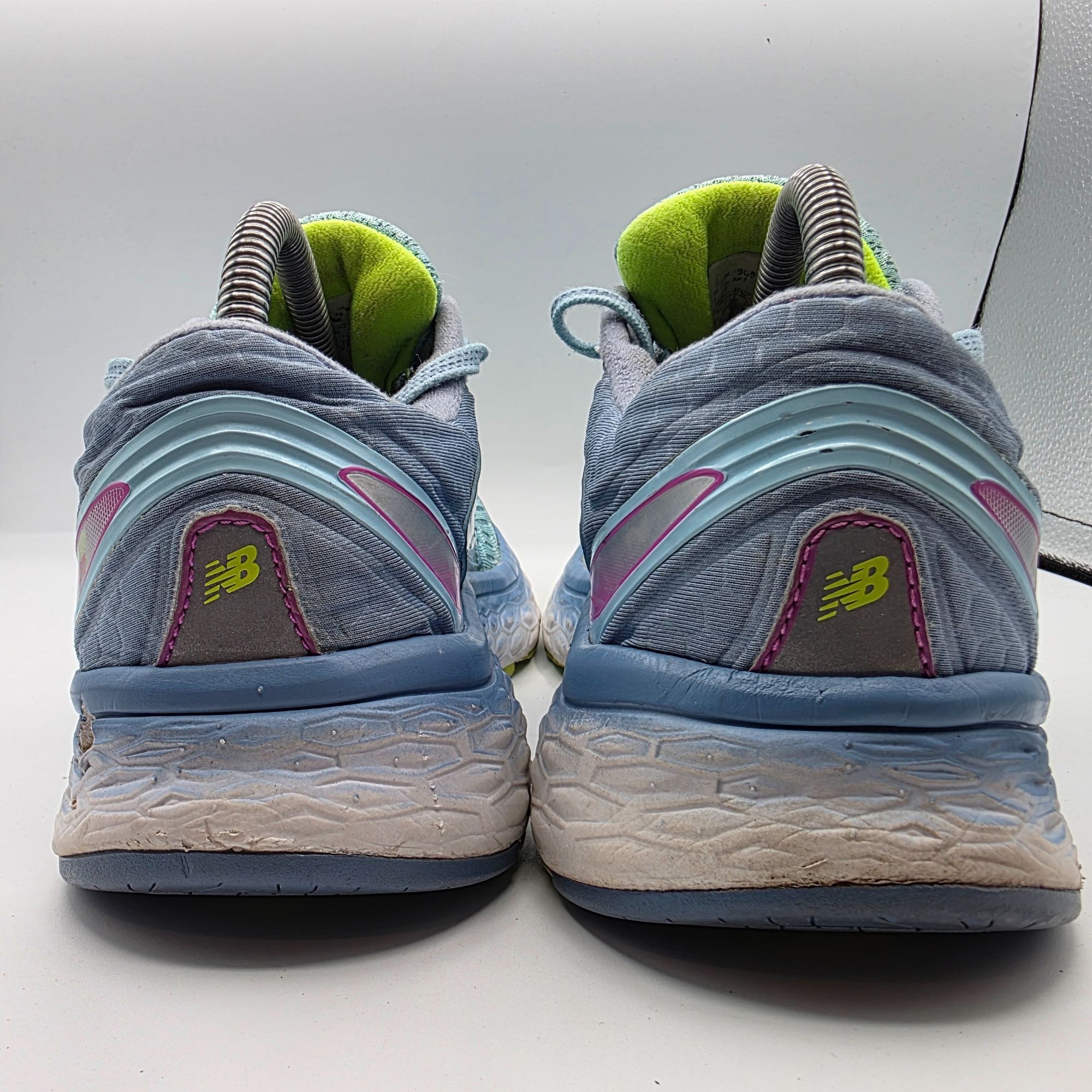 New Balance New Balance Fresh Foam 1080v8 Womens Running Shoes Size 10 B Size US 10 / IT 40 - 5 Thumbnail