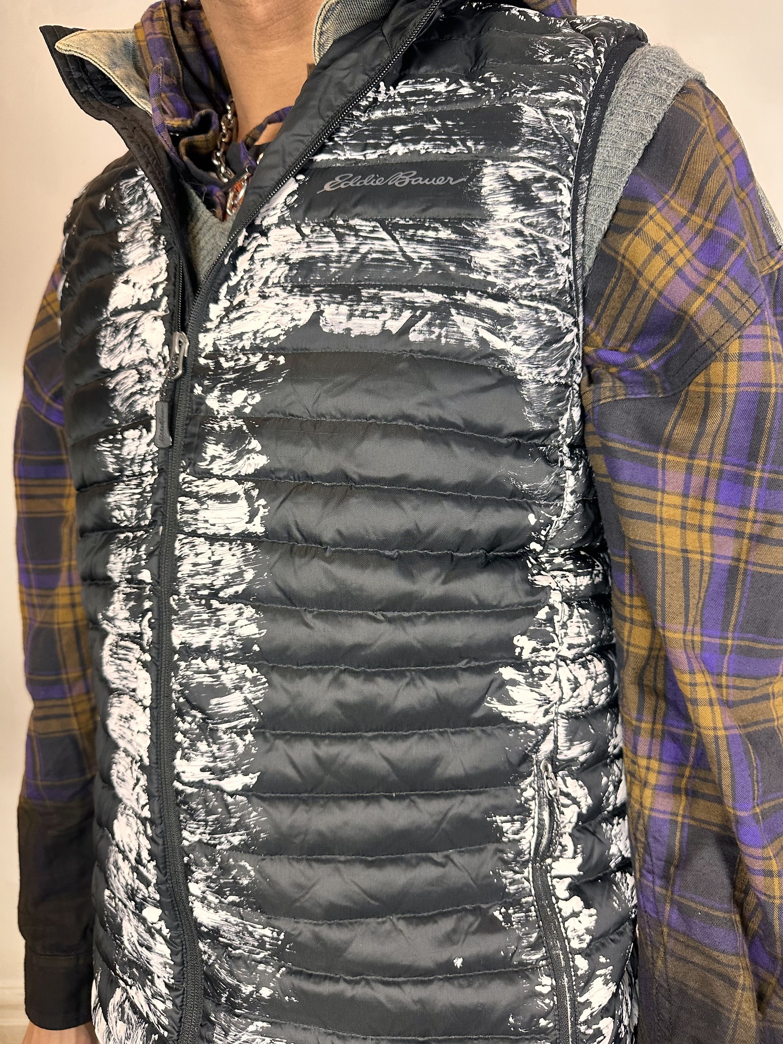 Eddie Bauer ASTROBOI* Eddie Bauer Black Painted Puffer Vest - Tall Large Size US L / EU 52-54 / 3 - 6 Thumbnail