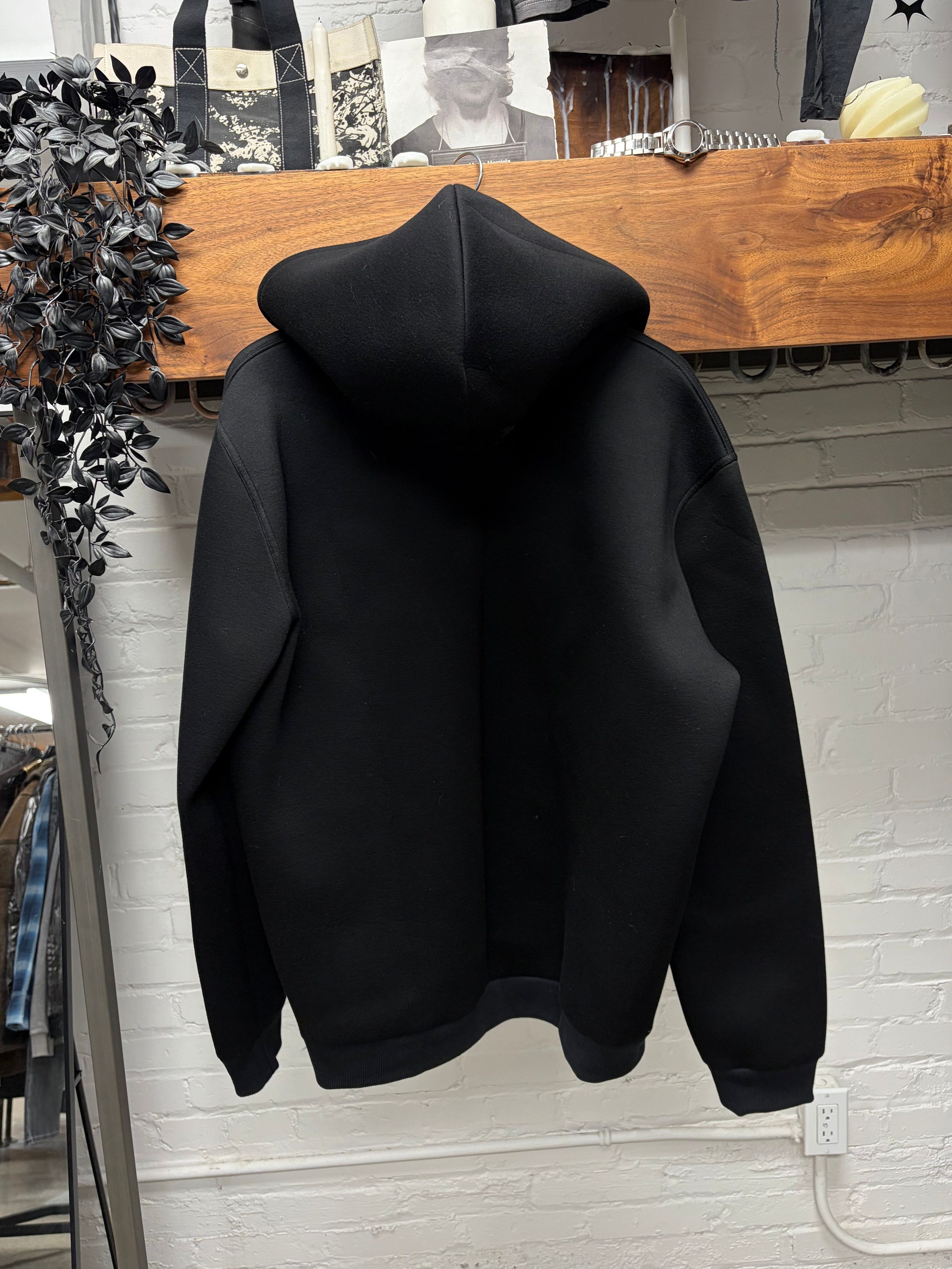 Givenchy SS2016 Givenchy by Ricardo Tisci ‘Shark’ Black Graphic Hoodie Size US XL / EU 56 / 4 - 4 Thumbnail
