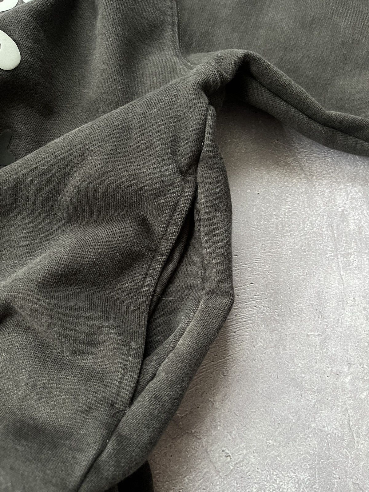 Broken Planet Broken Planet ‘Tripped in time ,no way back’ print Hoodie Size US L / EU 52-54 / 3 - 9 Thumbnail