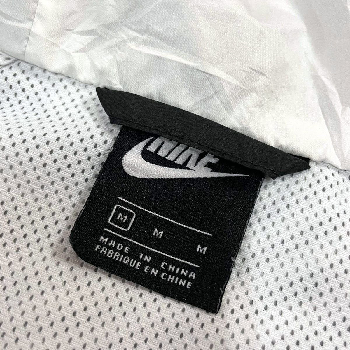 Nike NIKE SPORTWEAR WMN AIR MAX WINDRUNNER JACKET Size US M / EU 48-50 / 2 - 11 Thumbnail