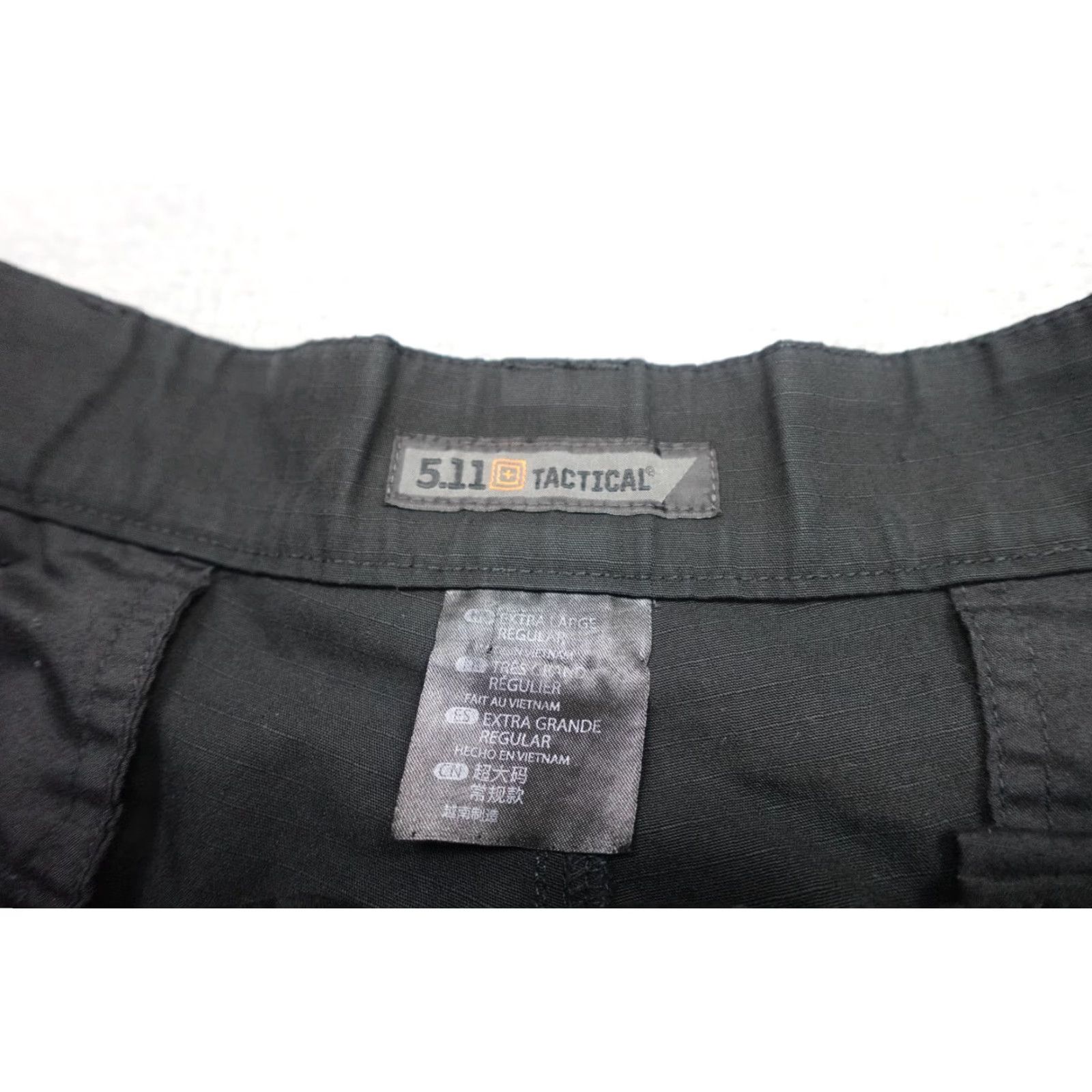 Vintage 5.11 Tactical Cargo Short Mens XL Black Ripstop Cargo Hip Belt Loops 5-Pocket Design Outdoor Outdoor Mens XL Black Size US 36 / EU 52 - 5 Thumbnail
