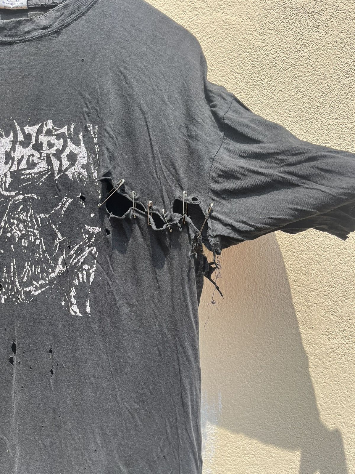 Vintage Thrashed faded tee Distressed Size US L / EU 52-54 / 3 - 2 Thumbnail