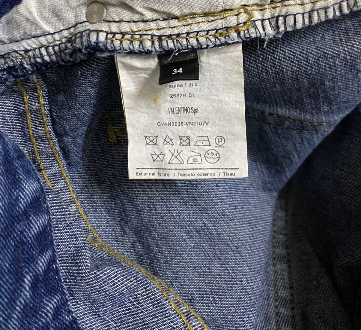 Valentino Very Rare Vintage Valentino Italy Patchwork Jeans 1990s Size US 34 / EU 50 - 10 Thumbnail