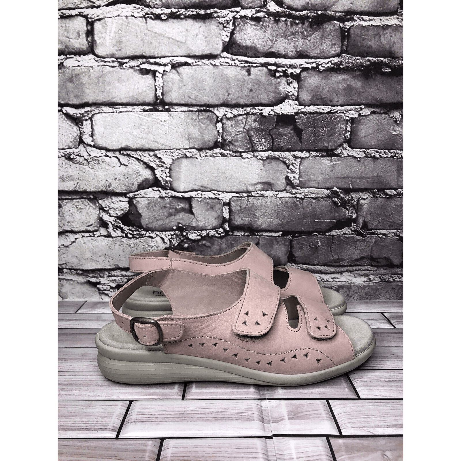 Other Hotter Easy STD Lilac Pink Nubuck Leather Strap Wedge Sandal Size US 9 / IT 39 - 9 Thumbnail