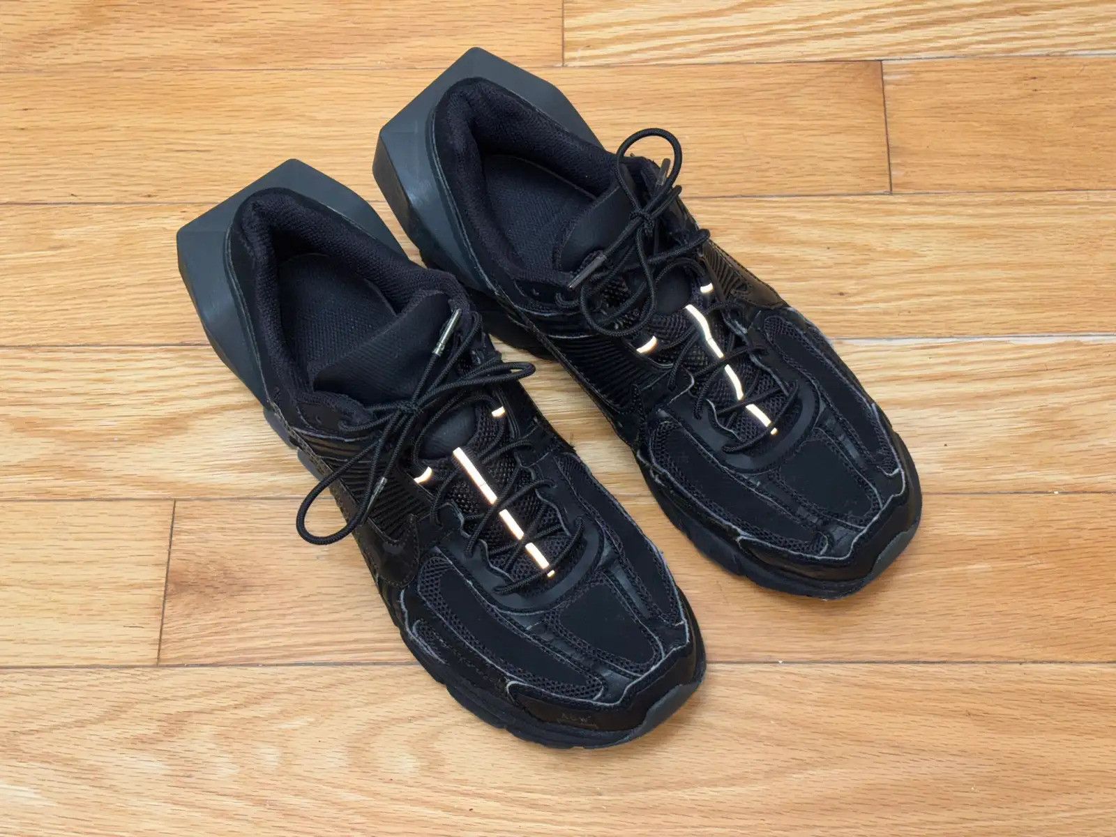A-COLD-WALL* × Nike Nike x ACW Vomero 5 US10.5 Size US 10.5 / EU 43-44 - 6 Thumbnail