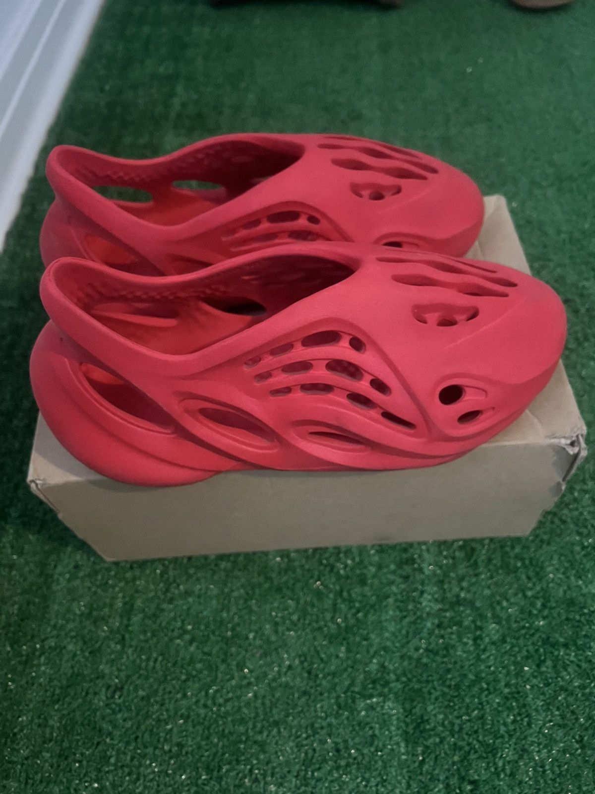 Adidas Yeezy Foam Runners Size US 9 / EU 42 - 4 Thumbnail
