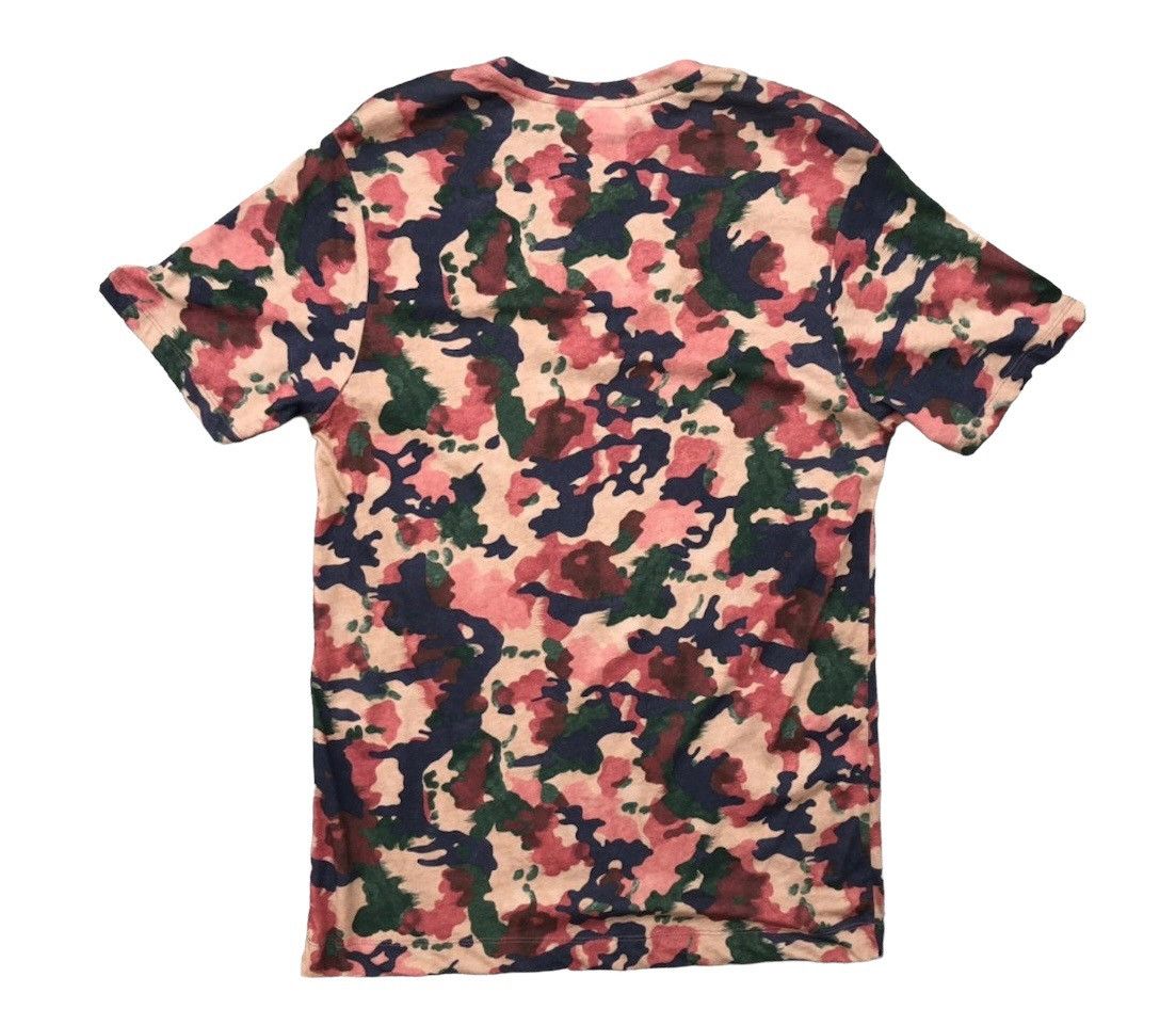 Dries Van Noten Dries Van Noten Swiss Camo V Neck t shirt Size US M / EU 48-50 / 2 - 2 Thumbnail