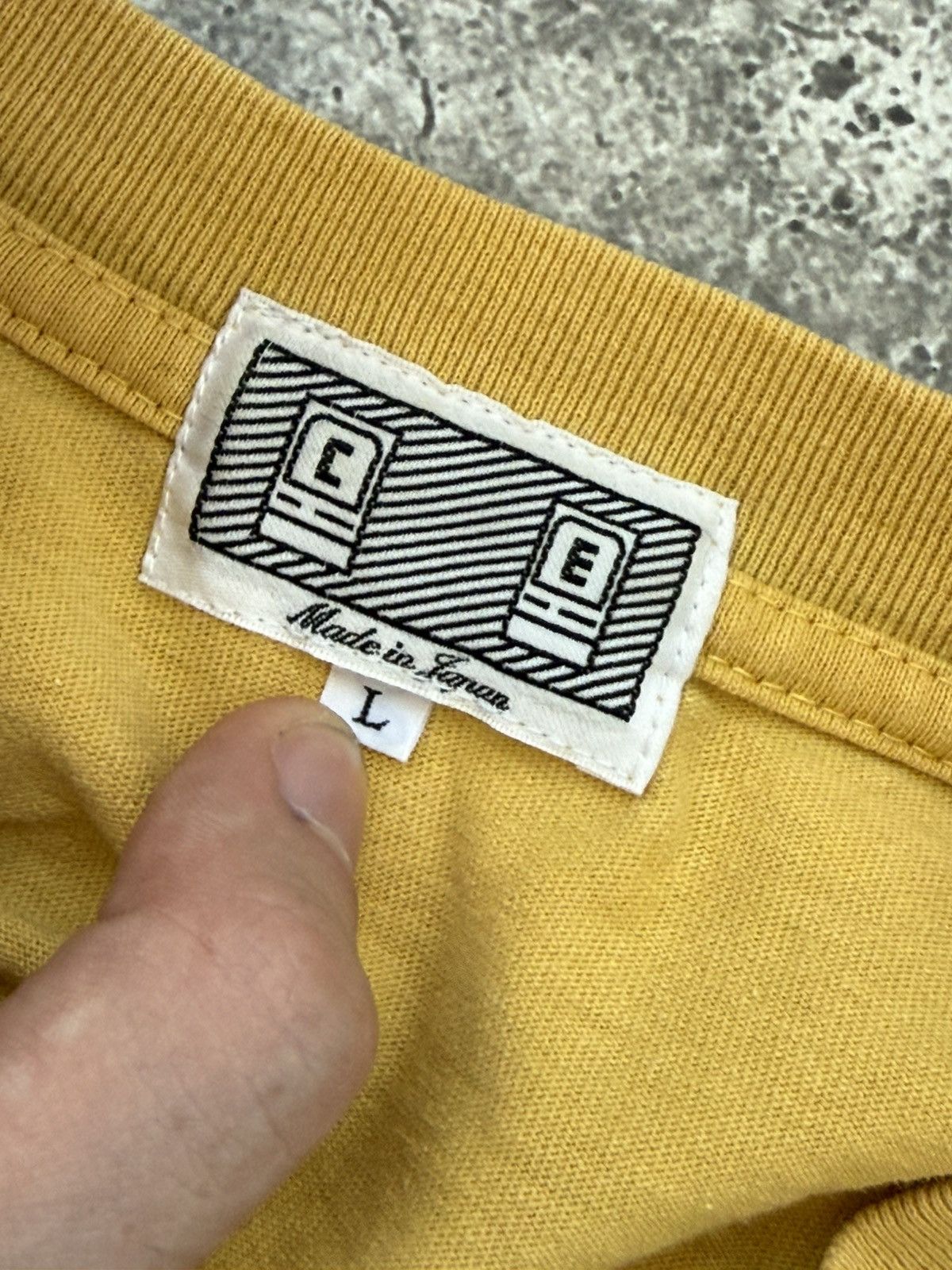 Cav Empt Cav Empt yellow tee Size US L / EU 52-54 / 3 - 2 Thumbnail