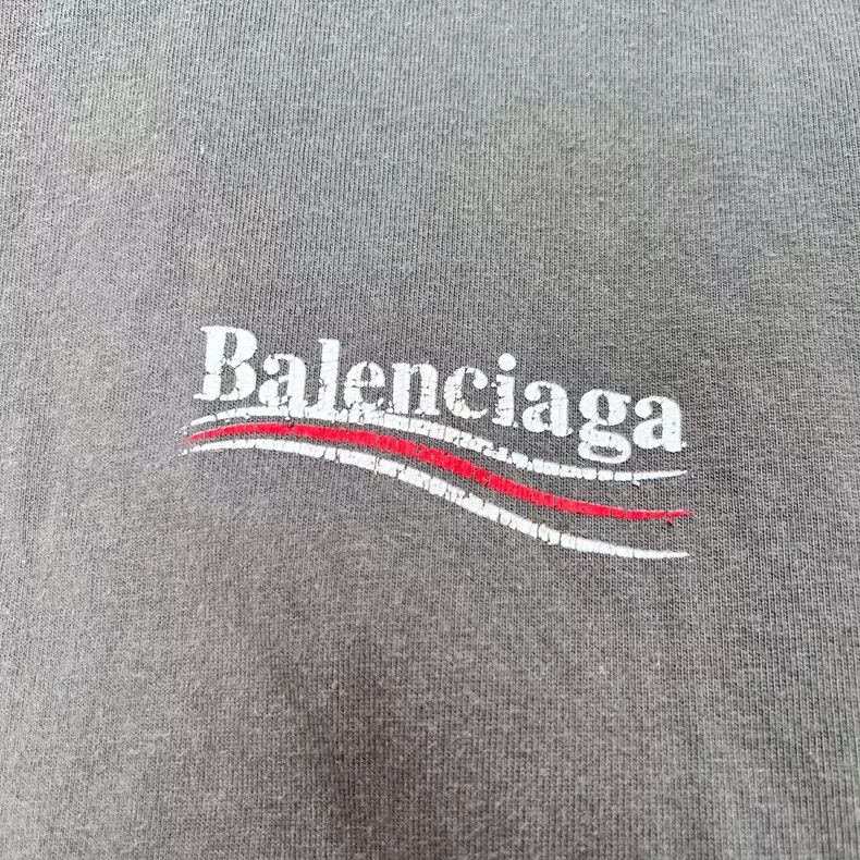 Balenciaga Balenciaga T-shirt m size gray Size US M / EU 48-50 / 2 - 4 Thumbnail