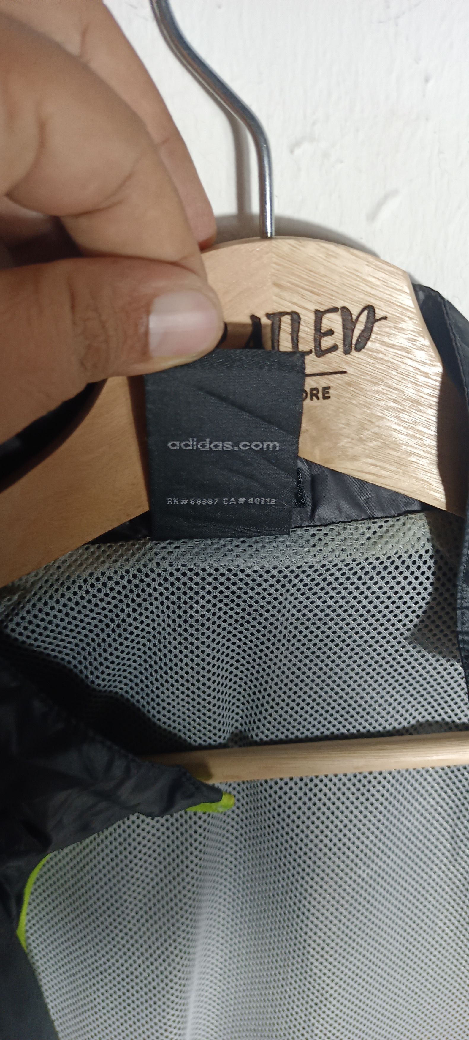 Adidas Adidas Trainer Clima Proof Size US L / EU 52-54 / 3 - 12 Thumbnail