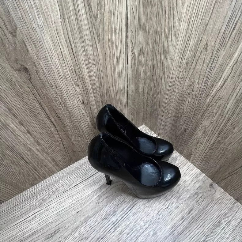 Saint Laurent Paris Saint Laurent Black Patent High Heels Size 35-2507 Size US 5 / EU 37 - 6 Thumbnail
