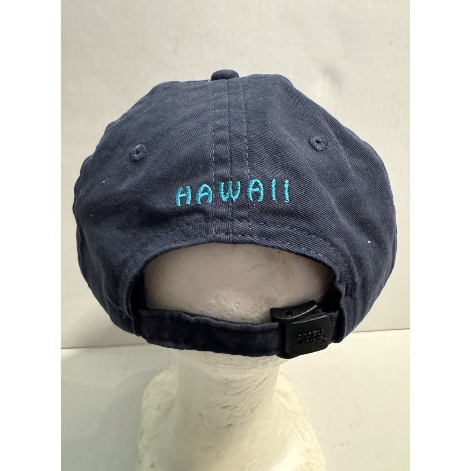 Vintage VINTAGE Crazy Shirts Hawaii Embroidered Rainbow Fish Patch Strapback Hat Cap Baseball Cap Adults Men One Size Blue Size US M / EU 48-50 / 2 - 5 Thumbnail