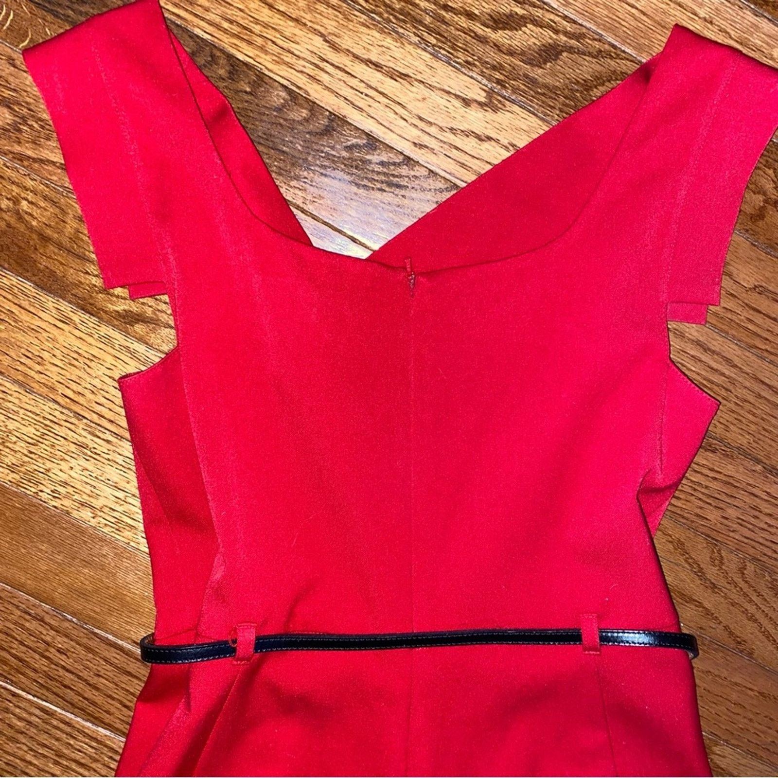 Black Halo BLACK HALO Jackie O Red Belted Wide Leg Jumpsuit Size 4 P Size 27" / US 4 / IT 40 - 12 Thumbnail