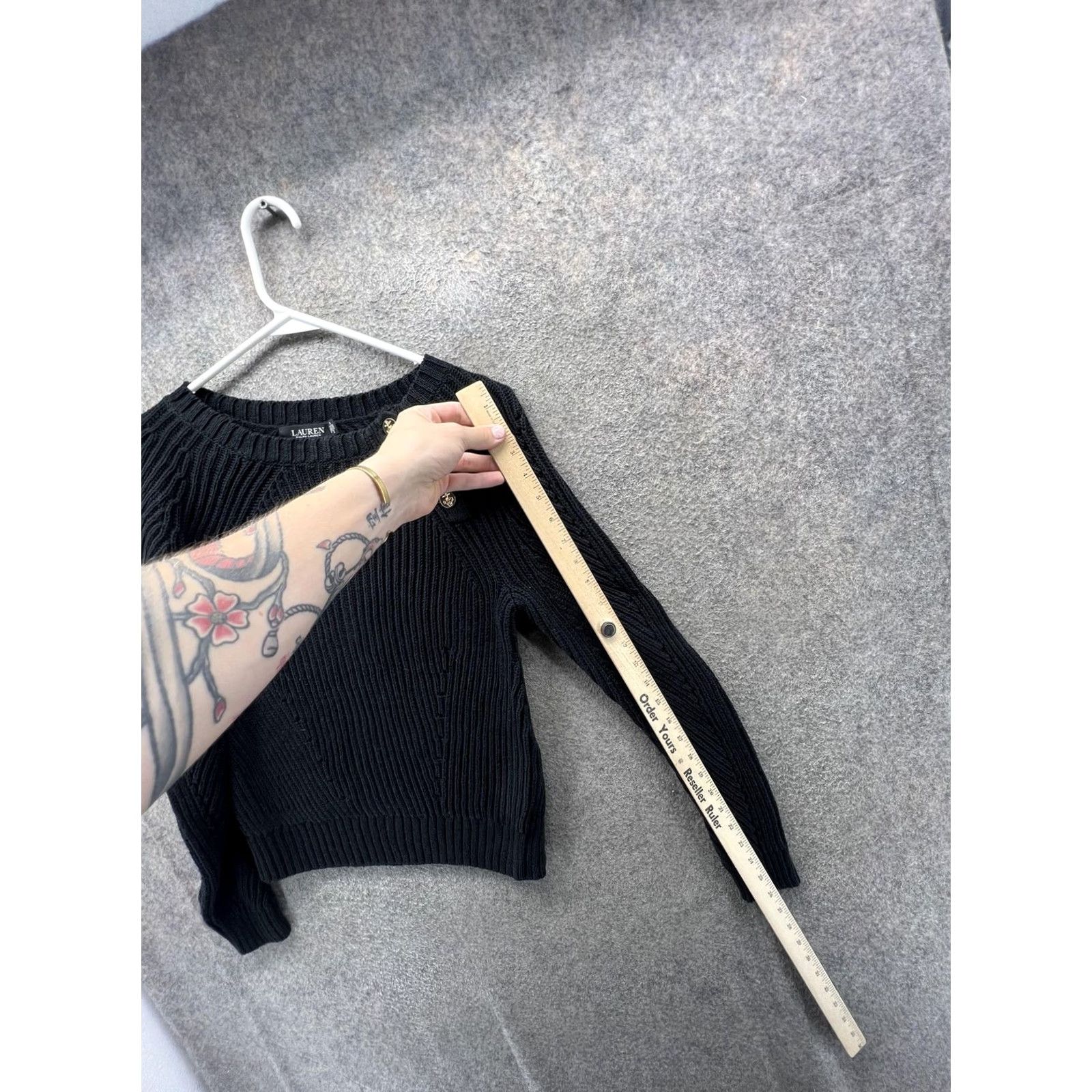 Ralph Lauren VINTAGE Lauren Ralph Lauren Sweater Womens Petite Small Black Raglan Shoulder Knit Pullover Crew Neck Casual Womens Small BlackК Size S / US 4 / IT 40 - 2 Thumbnail