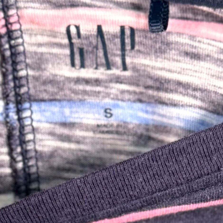 Gap Gap Women's S Crew Neck Rainbow Multi Color Stripes Long Sleeve Top Size S / US 4 / IT 40 - 4 Thumbnail