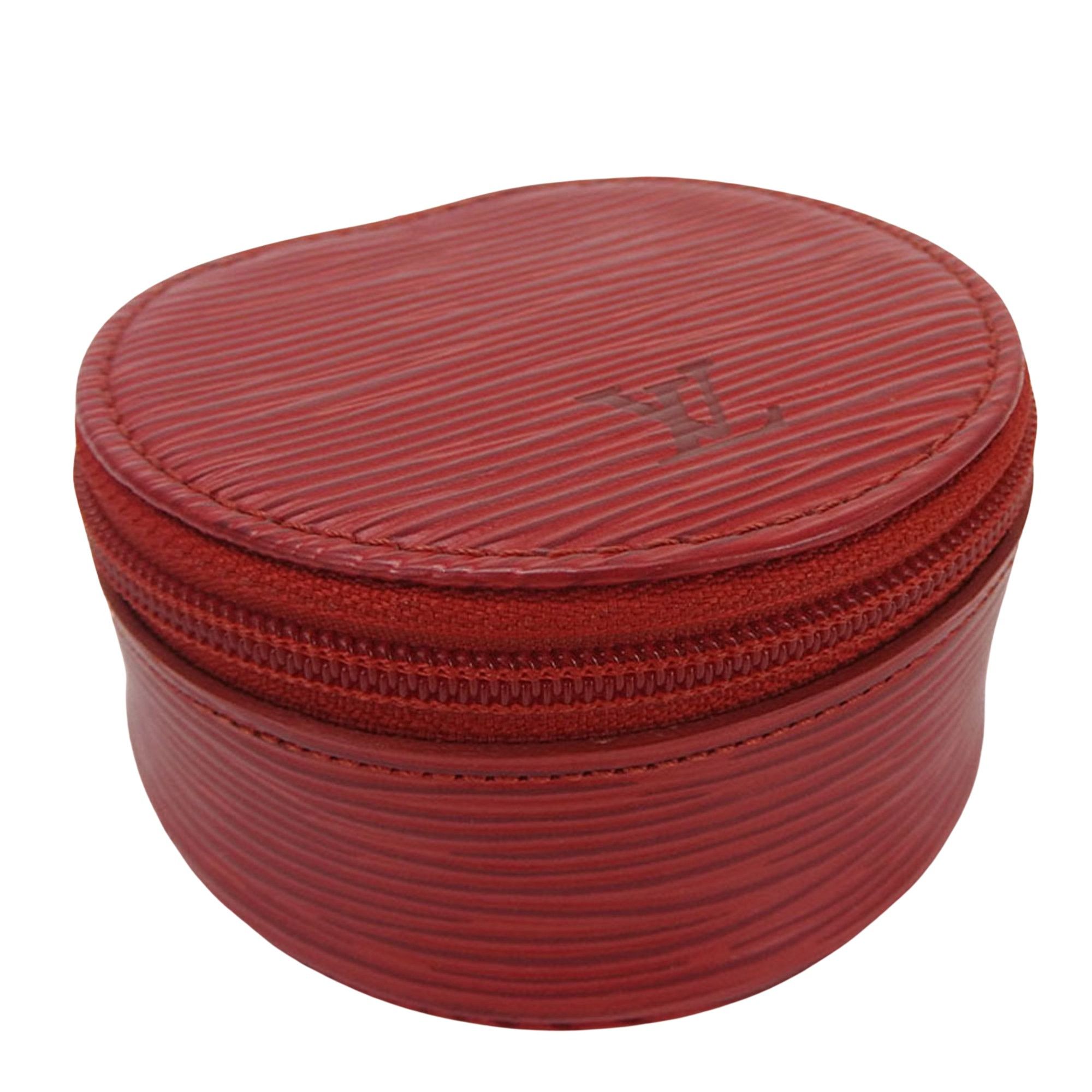 image of Louis Vuitton Ecrin Clutch in Red, Women's