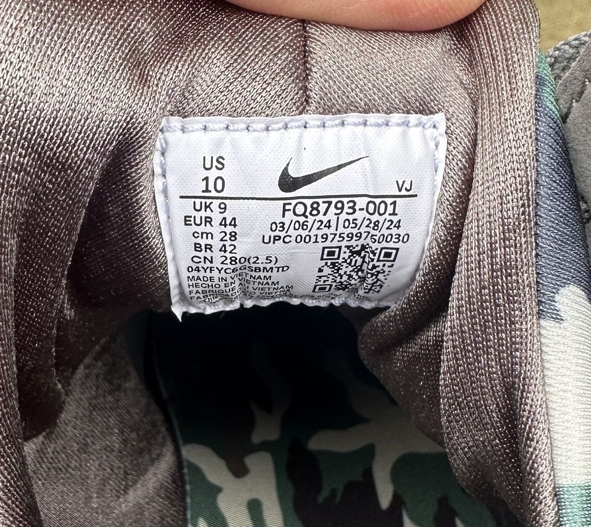 Corteiz × Nike Corteiz x Nike Air Trainer Huarache Gully Grey Size 10 M Size US 10 / EU 43 - 5 Thumbnail