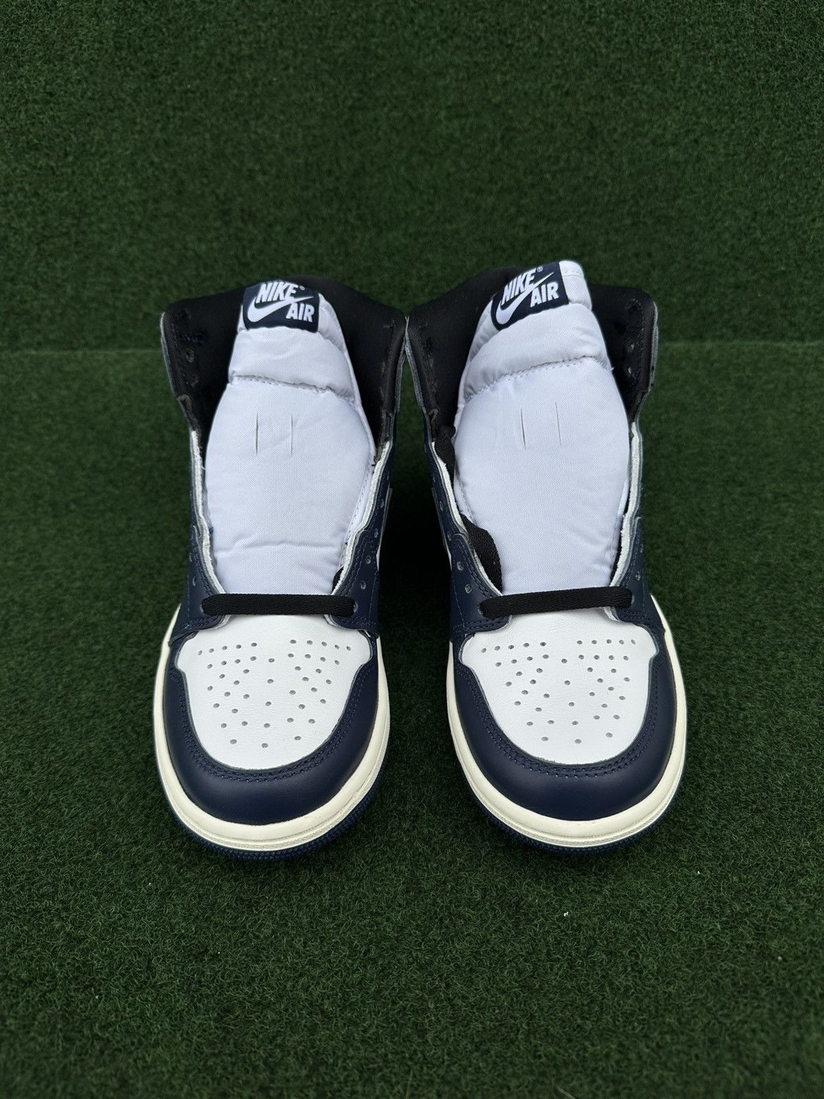 Jordan Brand Jordan 1 “ Midnight Navy” Sz 6.5 Size US 6.5 / EU 39-40 - 2 Thumbnail