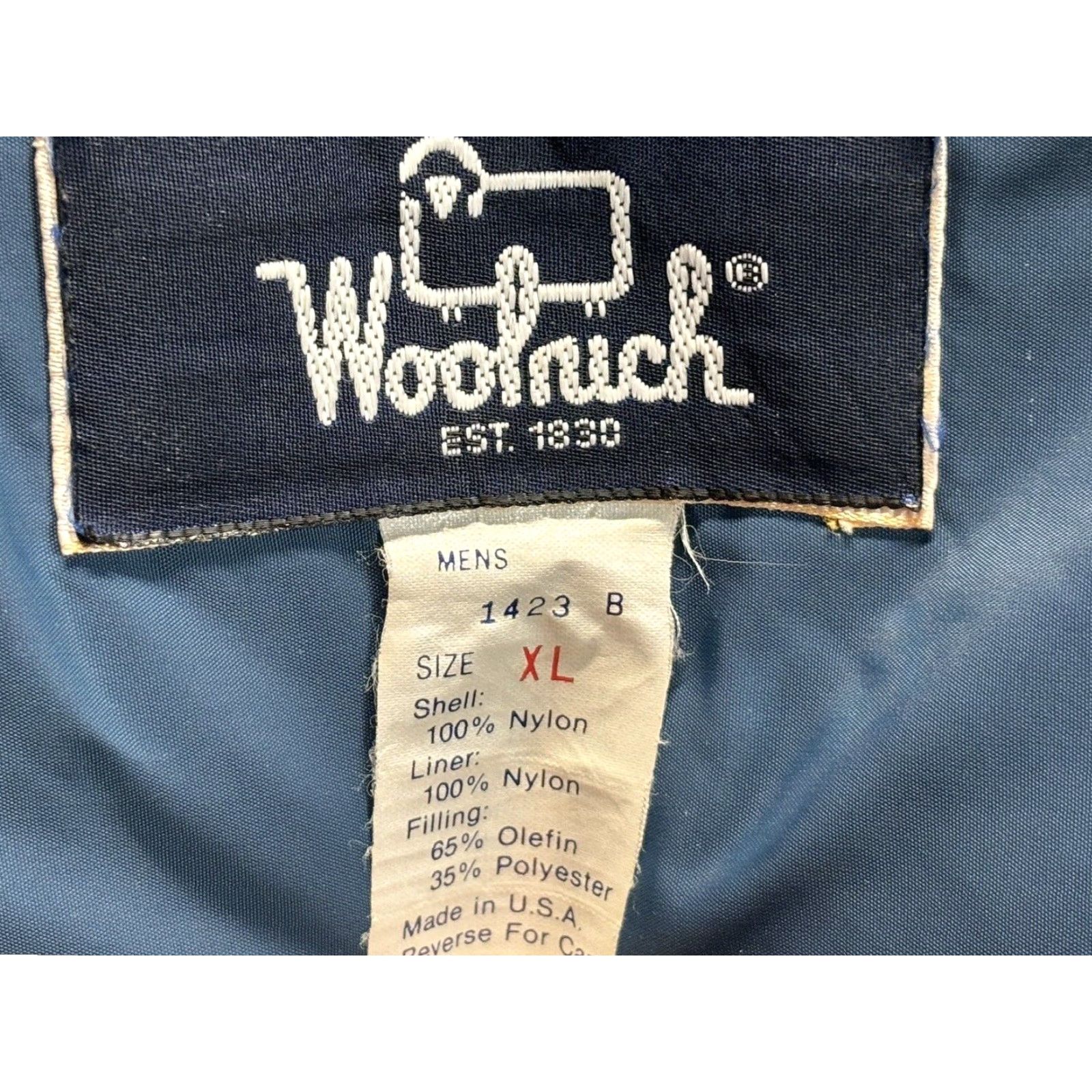 Vintage VINTAGE Woolrich Parka Jacket BLUE Insulated Hooded USA Made Mens XL Parka Coat Regular Fit Winter Outerwear Size US XL / EU 56 / 4 - 5 Thumbnail