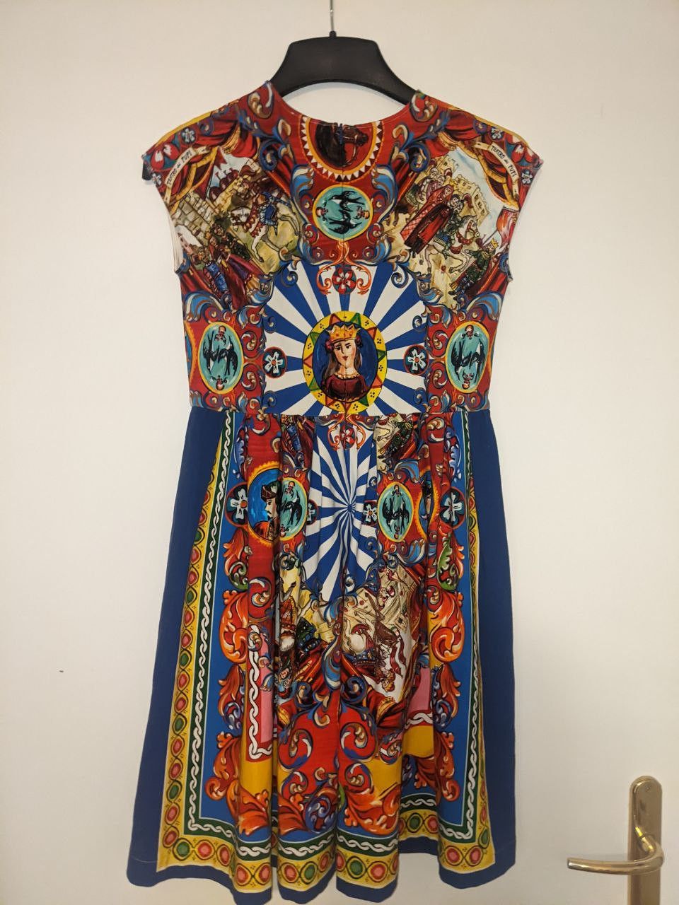 Dolce & Gabbana × Vintage Dolce Gabanna "teatro dei pupi" dress Size S / US 4 / IT 40 - 2 Thumbnail