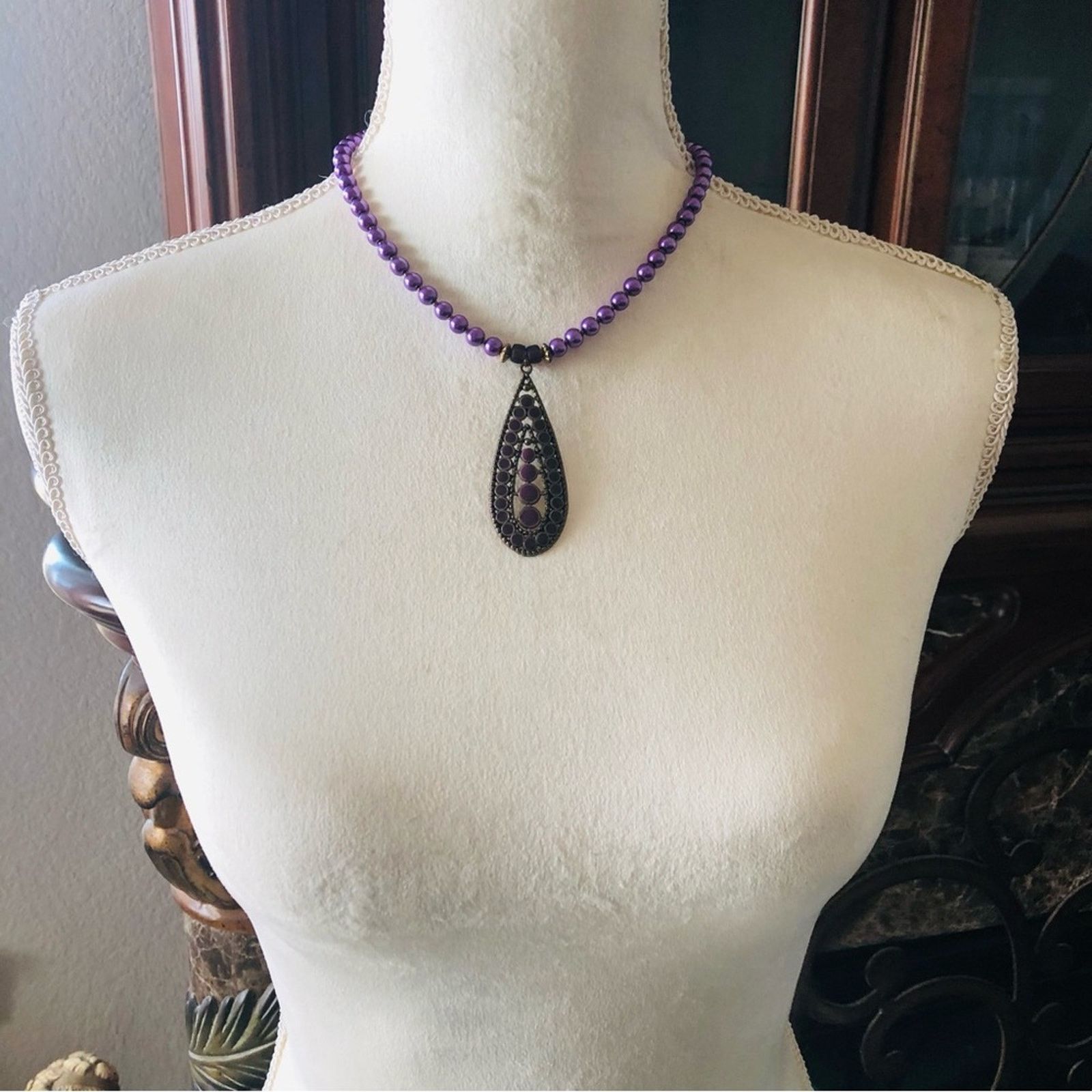 Handmade Handcrafted repurpose purple enamel raindrop Pearl necklace Size ONE SIZE - 6 Thumbnail