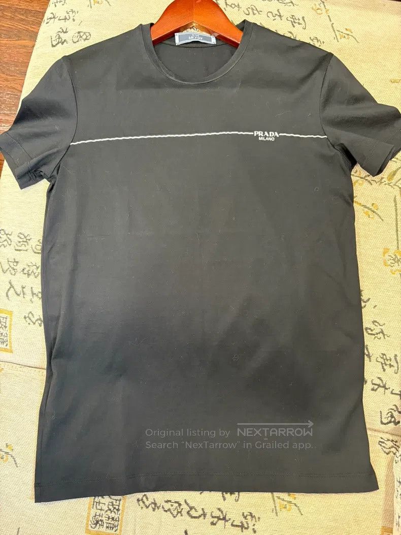 Prada Prada Black short sleeves Size XS / US 0-2 / IT 36-38 - 3 Thumbnail
