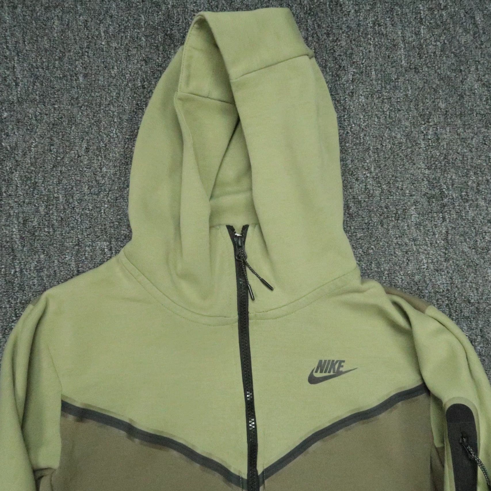 Nike Nike Hoodie Mens Small Olive Green Tech Fleece Pockets Full Zip Sportswear Nike Sportswear Shirt Hoodie Mens Small Green Size US S / EU 44-46 / 1 - 2 Thumbnail