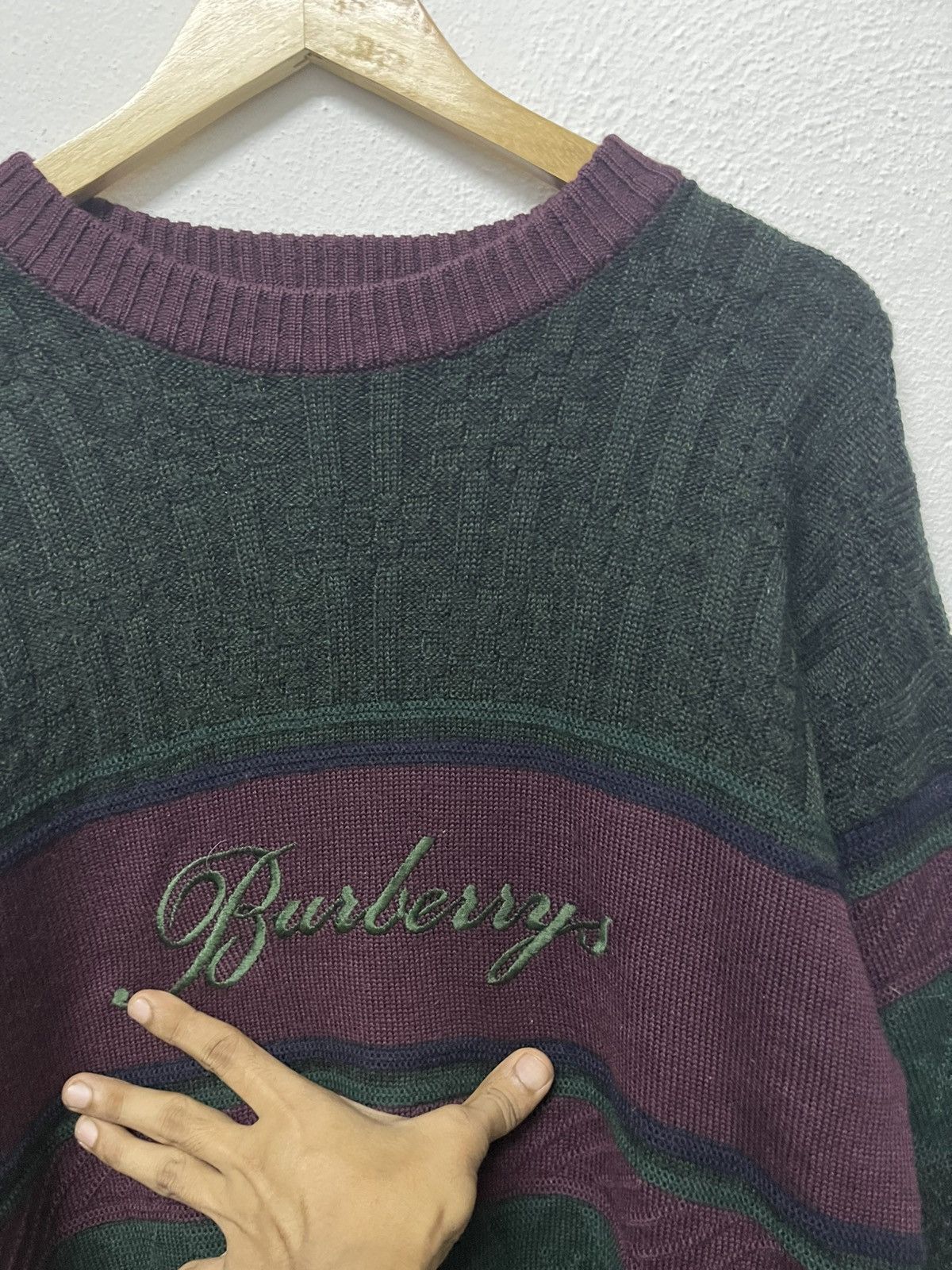 90s BURBERRYS WOOL KNITWEAR MULTICOLOUR SPELLOUT