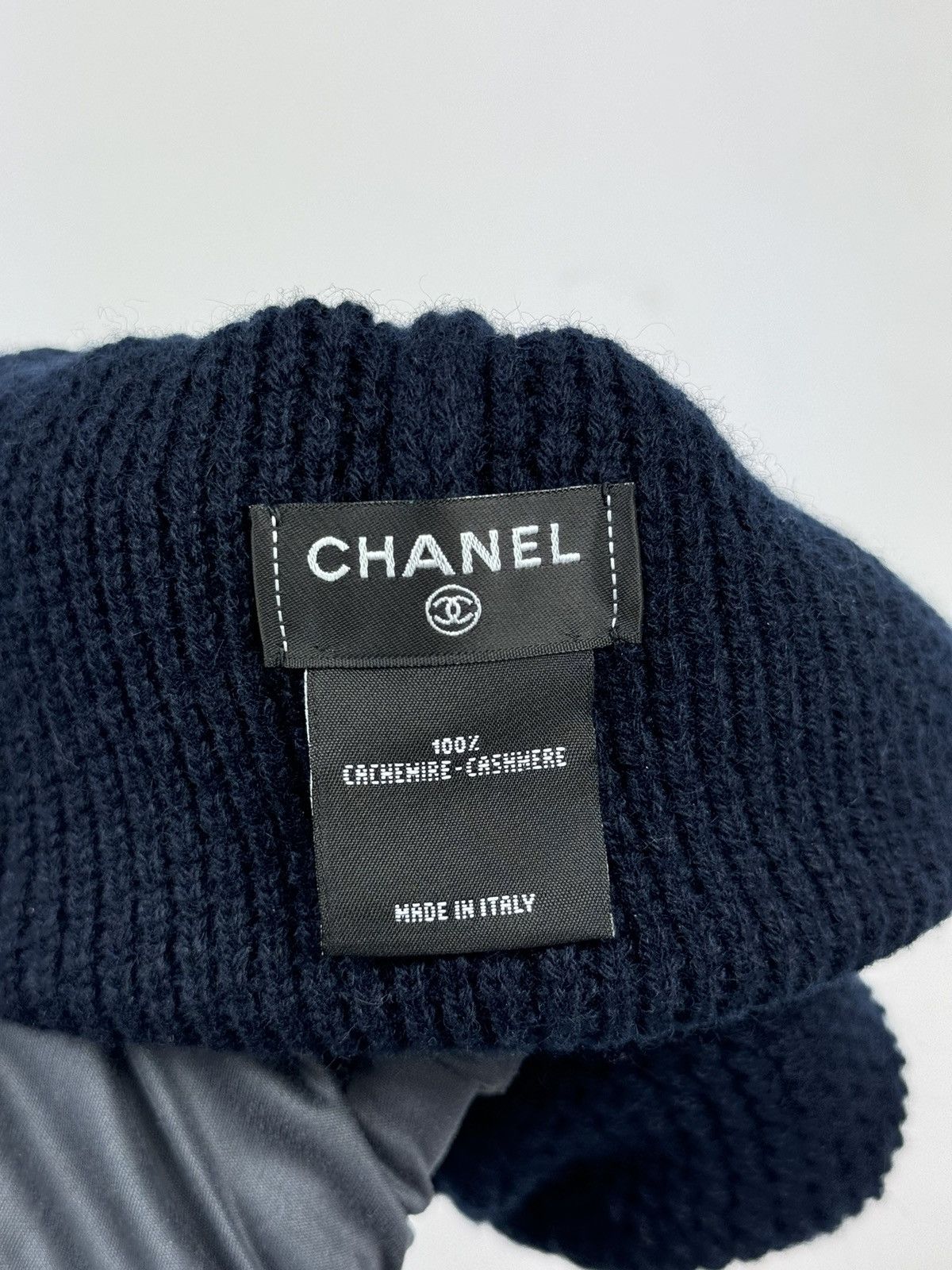 Chanel CASHMERE CHANEL LOGO BEANIE Size ONE SIZE - 3 Thumbnail