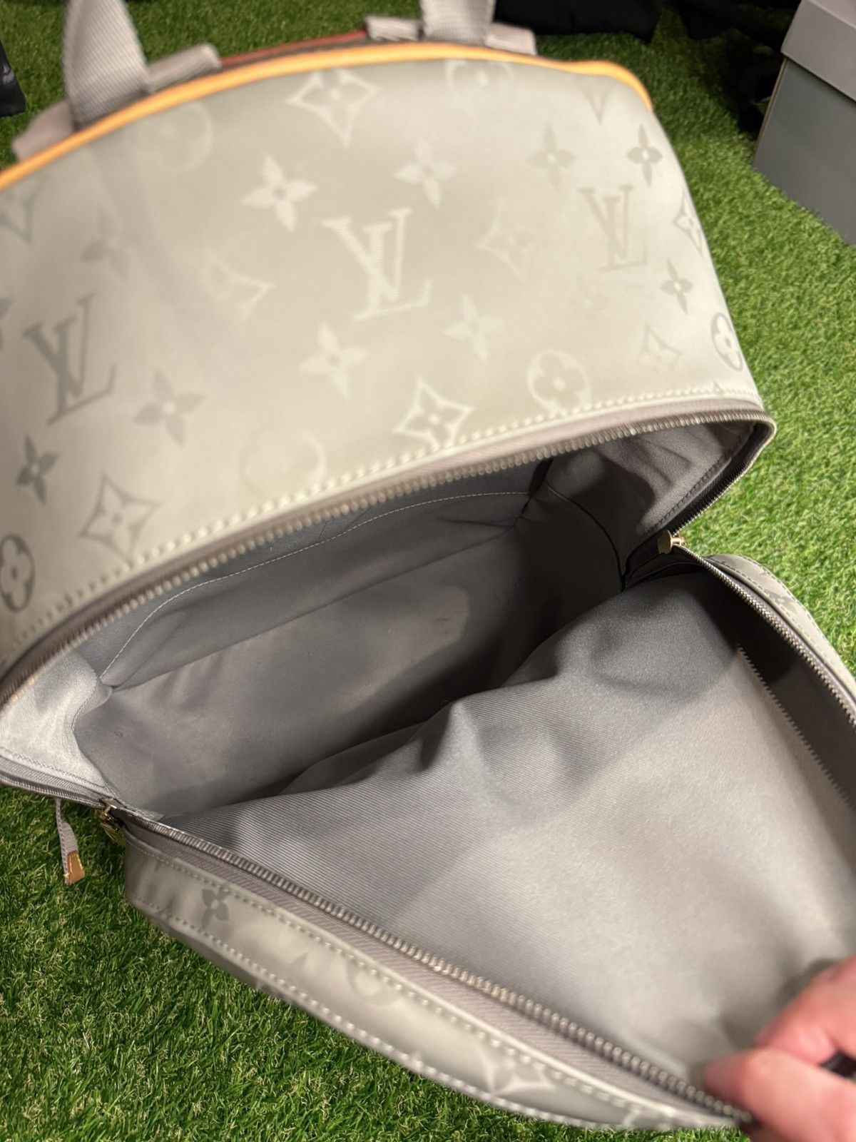 Louis Vuitton GRAIL 🦄📜 LV ~ Kim Jones Era Titanium Monogram Backpack Size ONE SIZE - 18 Thumbnail