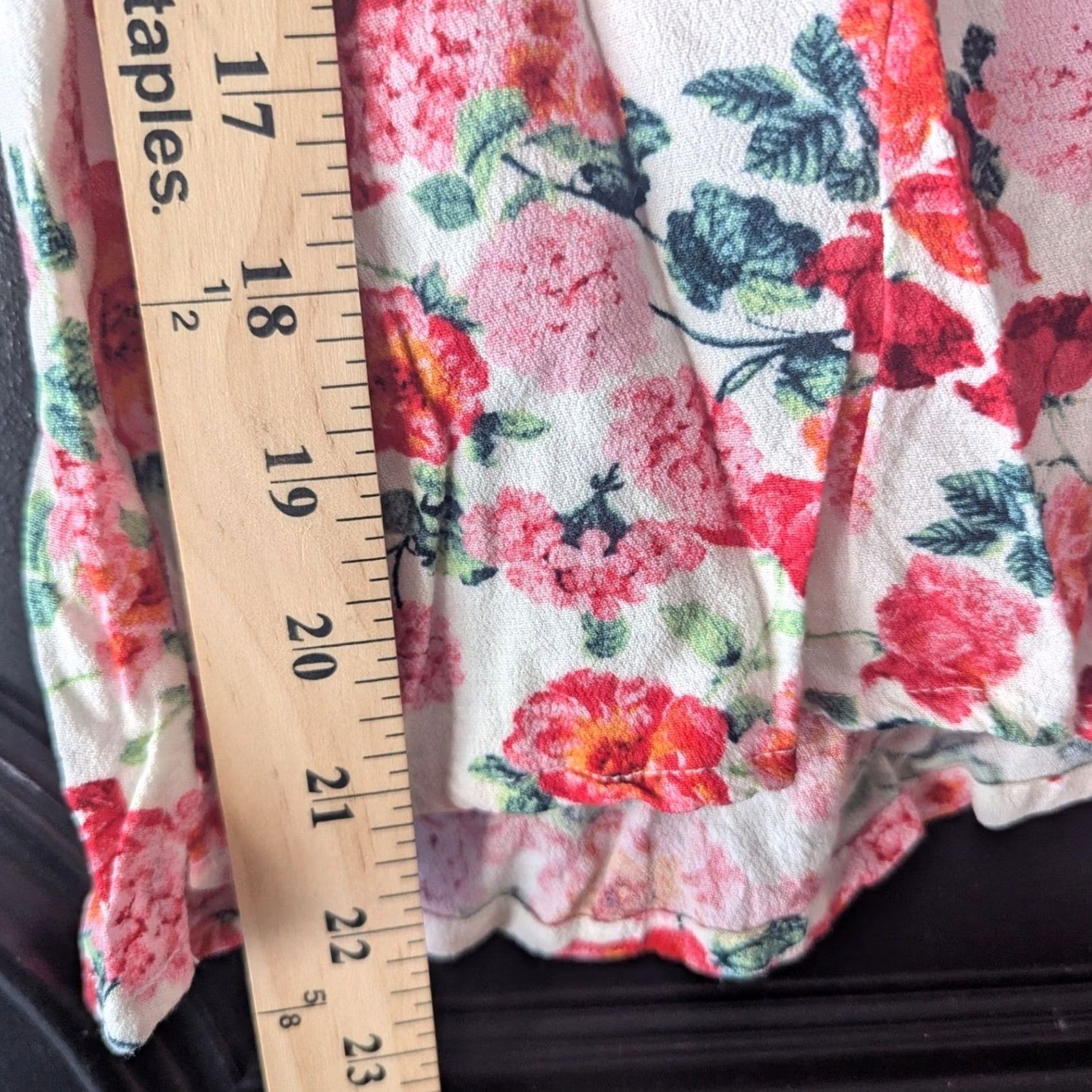Old Navy Old Navy Blouse V-Neck 3/4 Sleeve Floral Print Lightweight Women L Red Cream Pink Green Summer Casual Womens Size L / US 10 / IT 46 - 6 Thumbnail