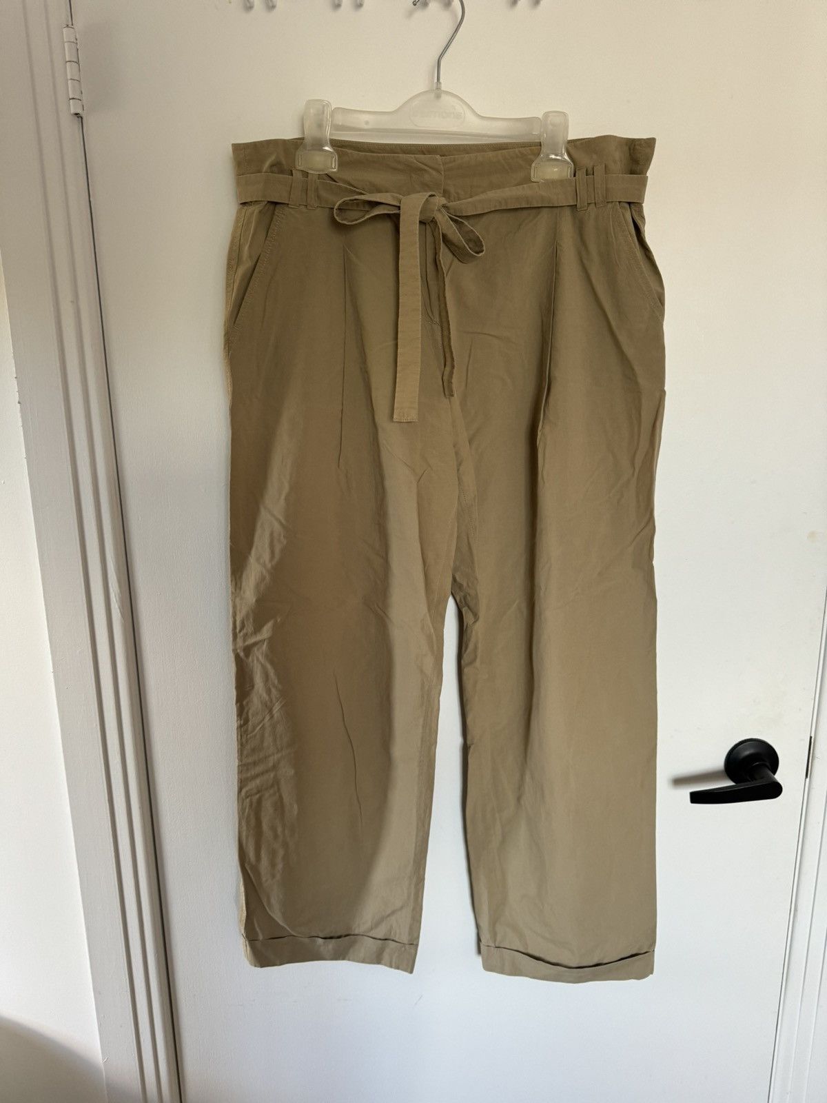 Weekend Max Mara Weekend MaxMara 10 Light Brown buckle waist straight pants Size 32" / US 10 / IT 46 - 1 Thumbnail