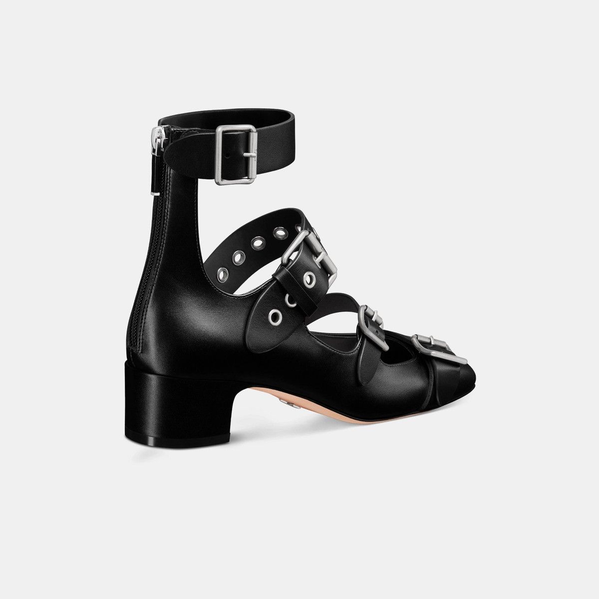 o1bcso1str0226 Dior Punk Pump in Black