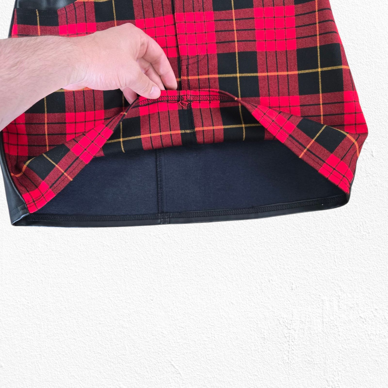 Other Y2K Wet Seal Red Plaid Punk Mini Skirt Size 5 6 Size 28" / US 6 / IT 42 - 4 Thumbnail